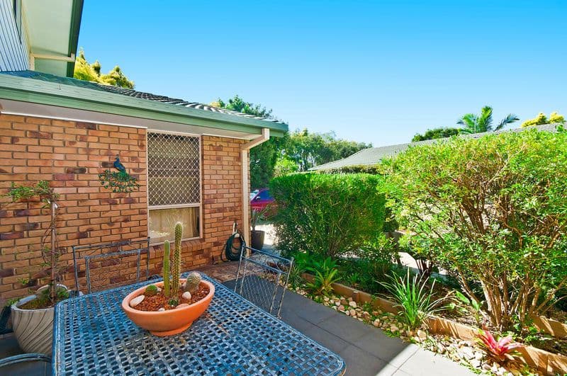 12 Bottlewood Court, BURLEIGH WATERS QLD 4220, Burleigh Waters - Thumbnail 5