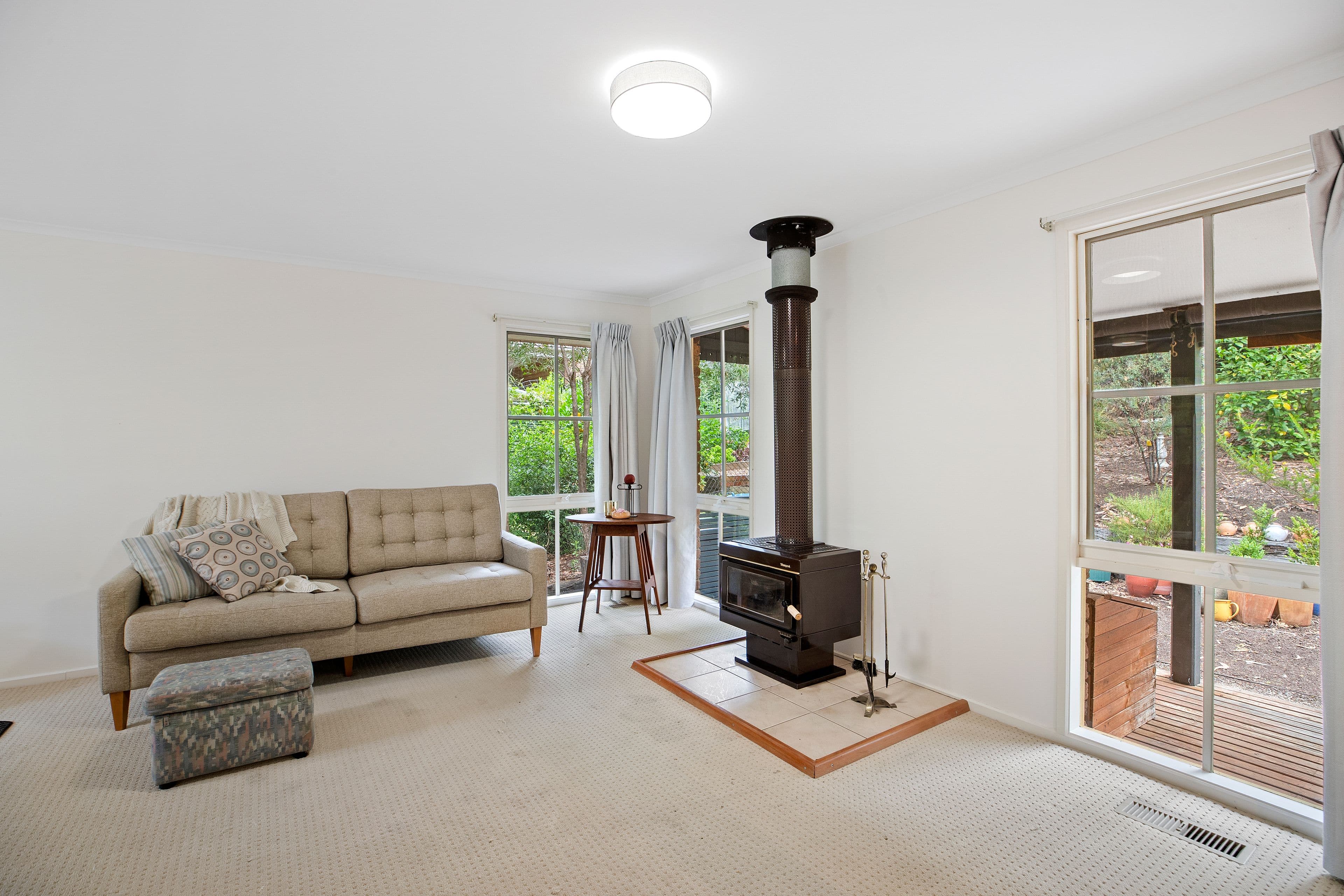 28 Merrill Crescent, Warranwood VIC 3134, Warranwood - Thumbnail 2