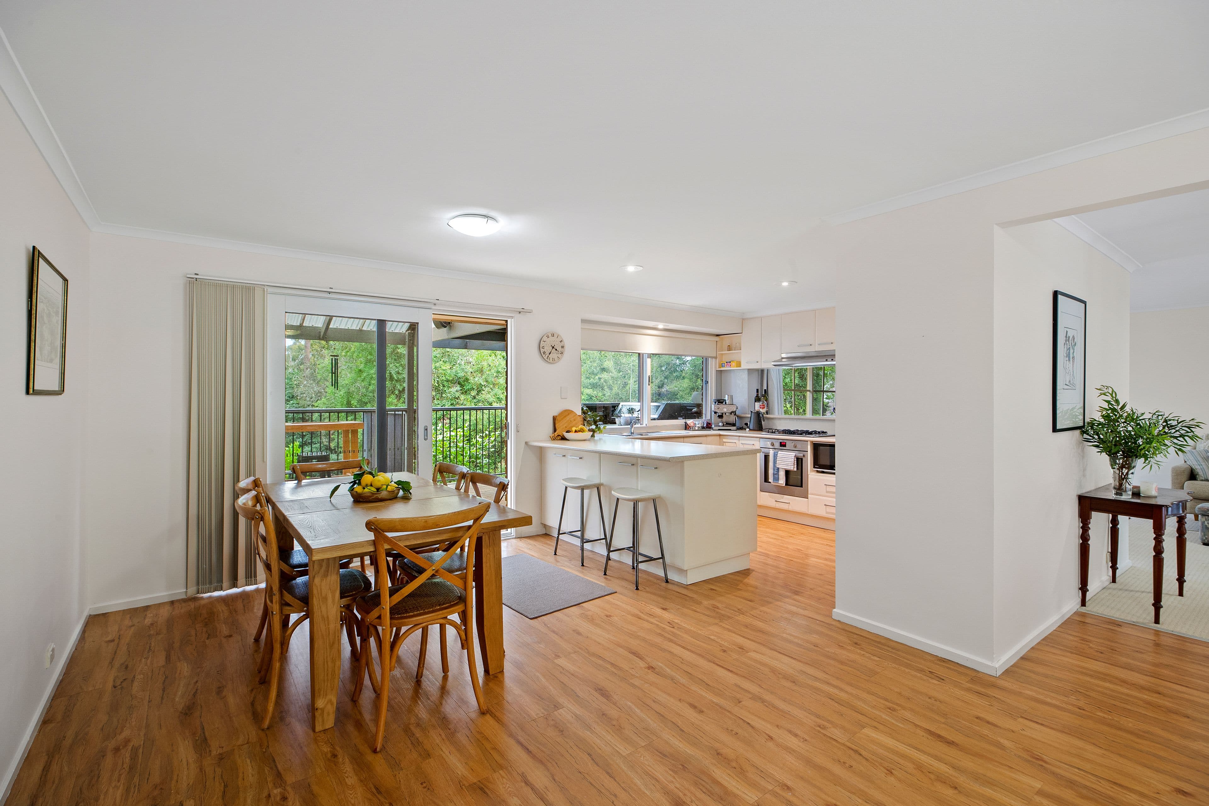 28 Merrill Crescent, Warranwood VIC 3134, Warranwood - Thumbnail 5