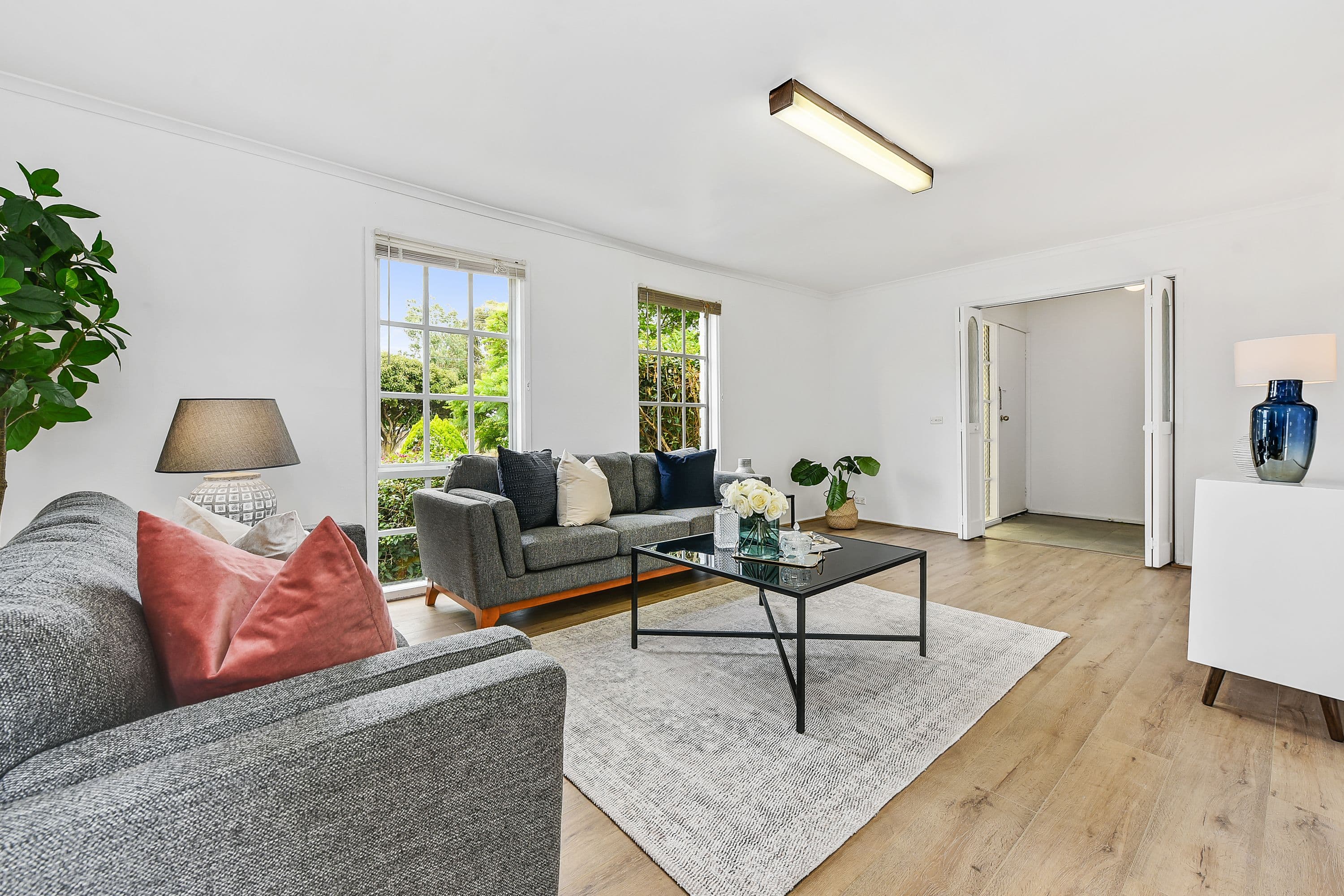 87 Tiverton Drive, Mulgrave VIC 3170, Mulgrave - Thumbnail 2