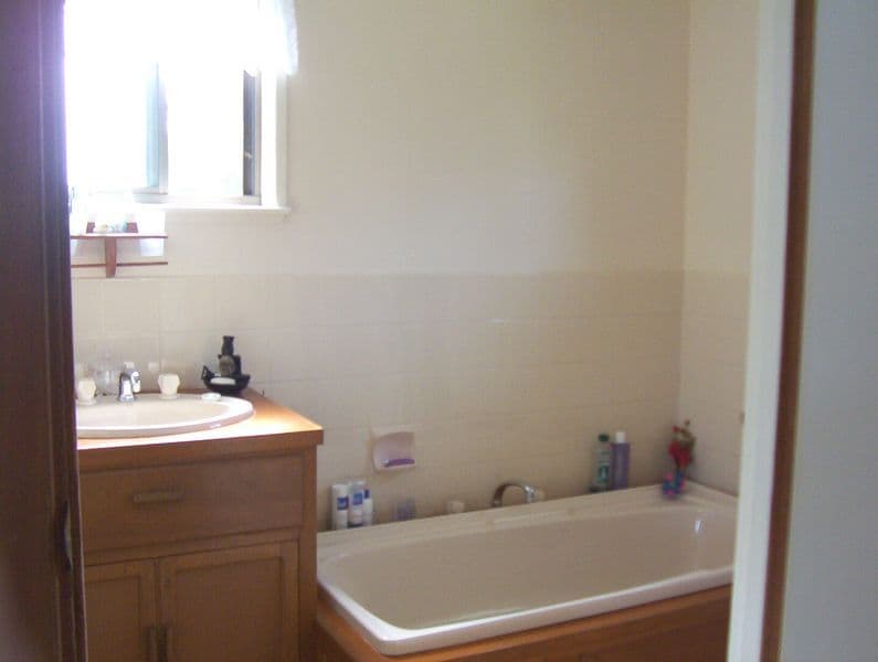 16 Browning Street, RUSSELL ISLAND QLD 4184, Russell Island - Thumbnail 6