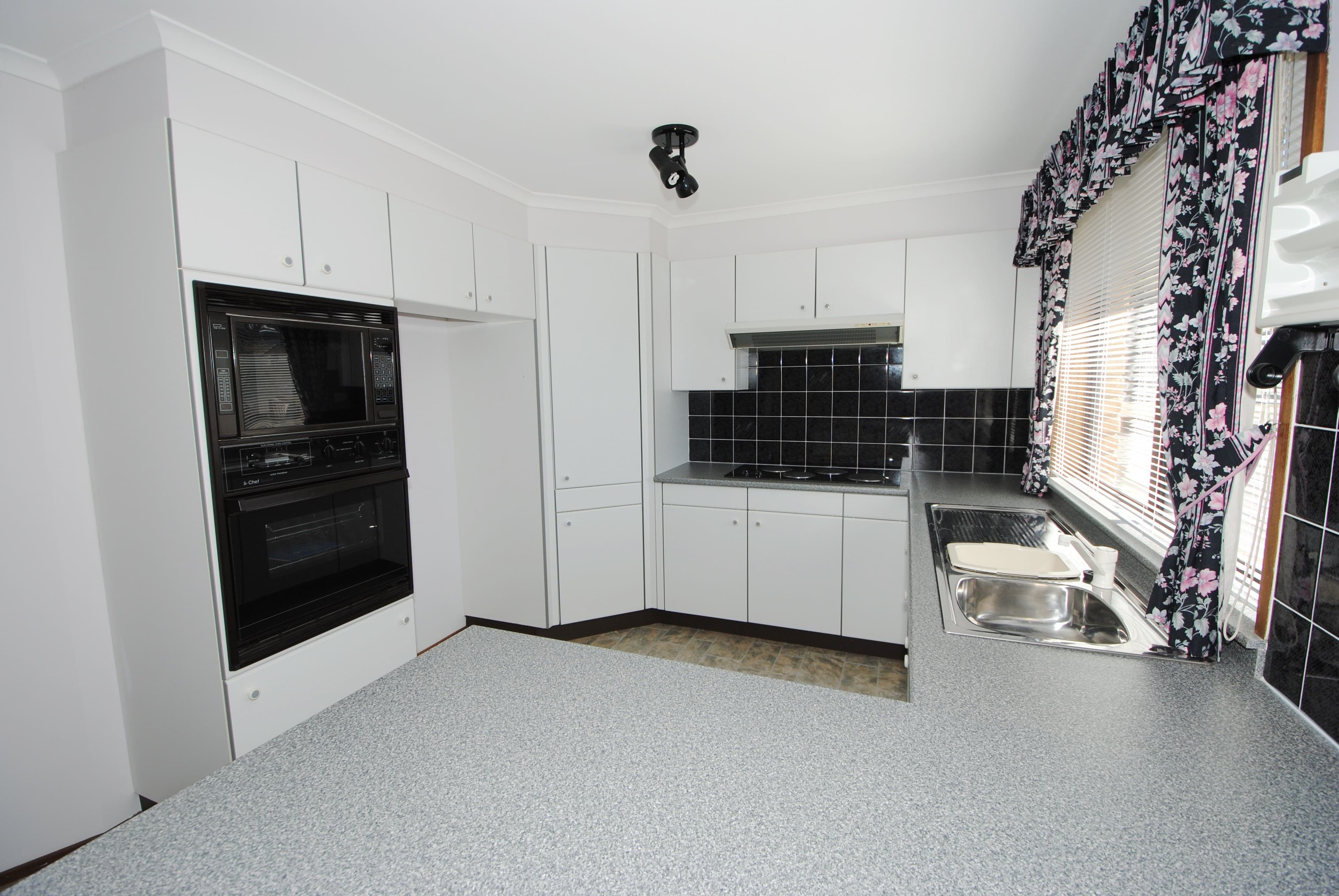 70 Suncrest Avenue, Sussex Inlet - Thumbnail 5