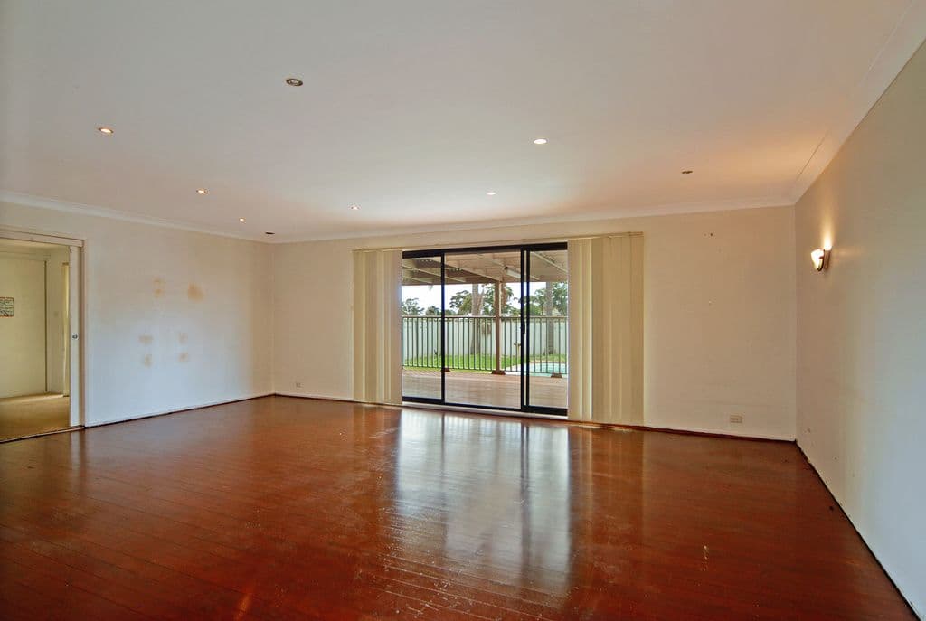 83 Captain Cook Drive, BARRACK HEIGHTS NSW 2528, Barrack Heights - Thumbnail 4