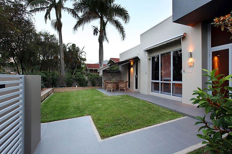 18 Merrimac Boulevard, Broadbeach Waters QLD 4218, Broadbeach Waters - Thumbnail 2