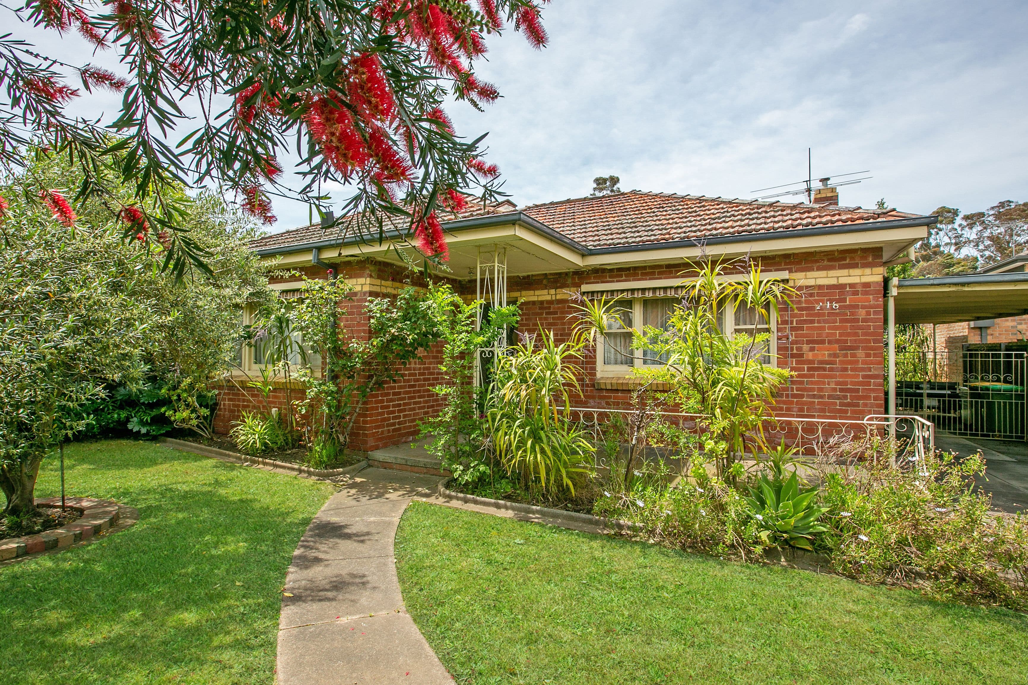 218 Spring Street, Reservoir VIC 3073, Reservoir - Image 1