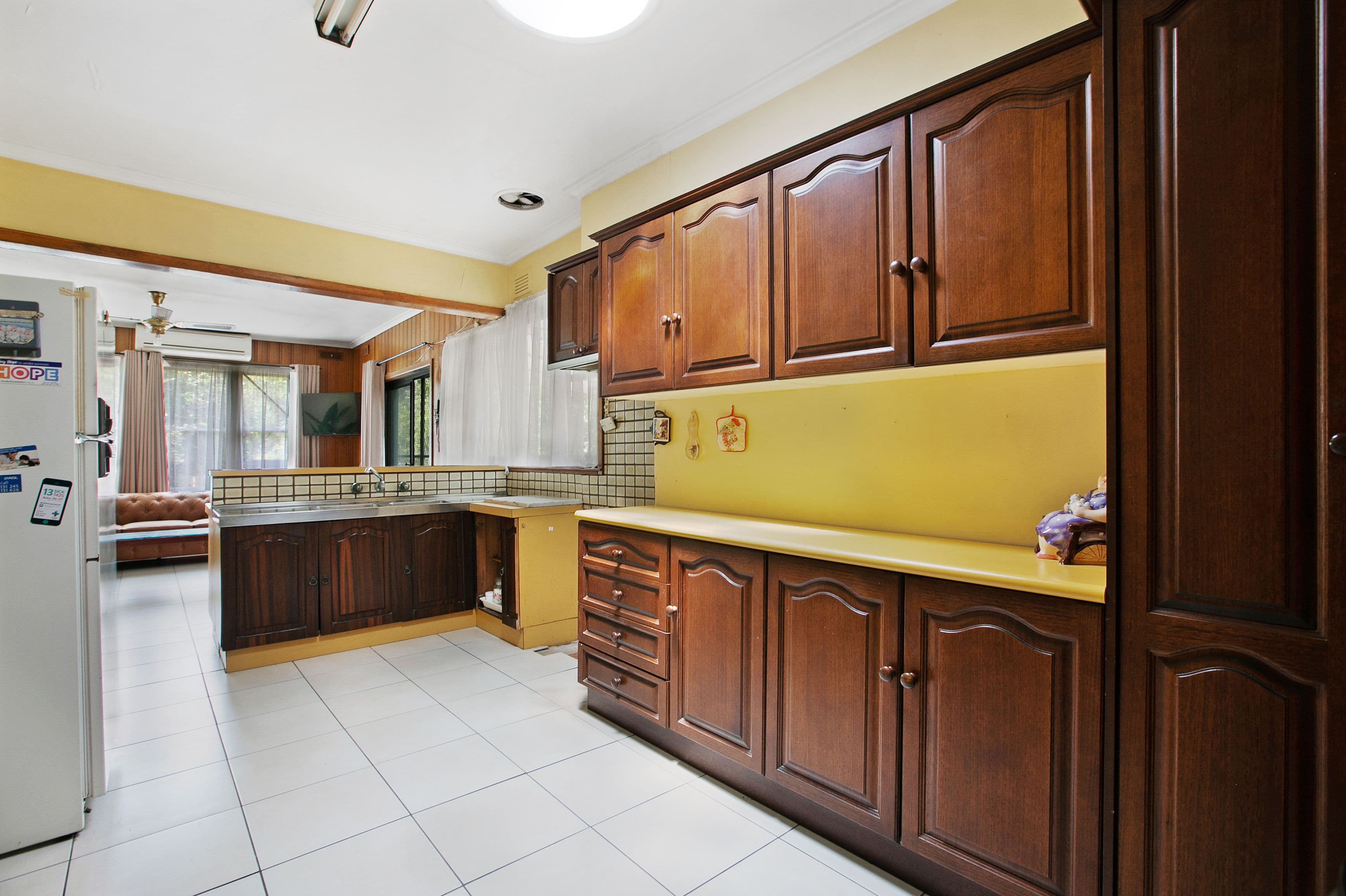 218 Spring Street, Reservoir VIC 3073, Reservoir - Thumbnail 5