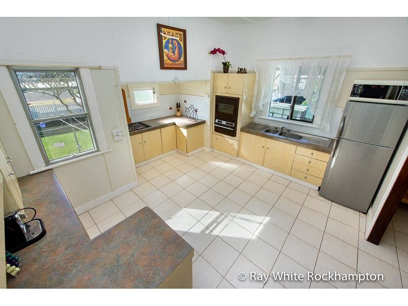 389 Rhodes Street, KOONGAL QLD 4701, Koongal - Thumbnail 2