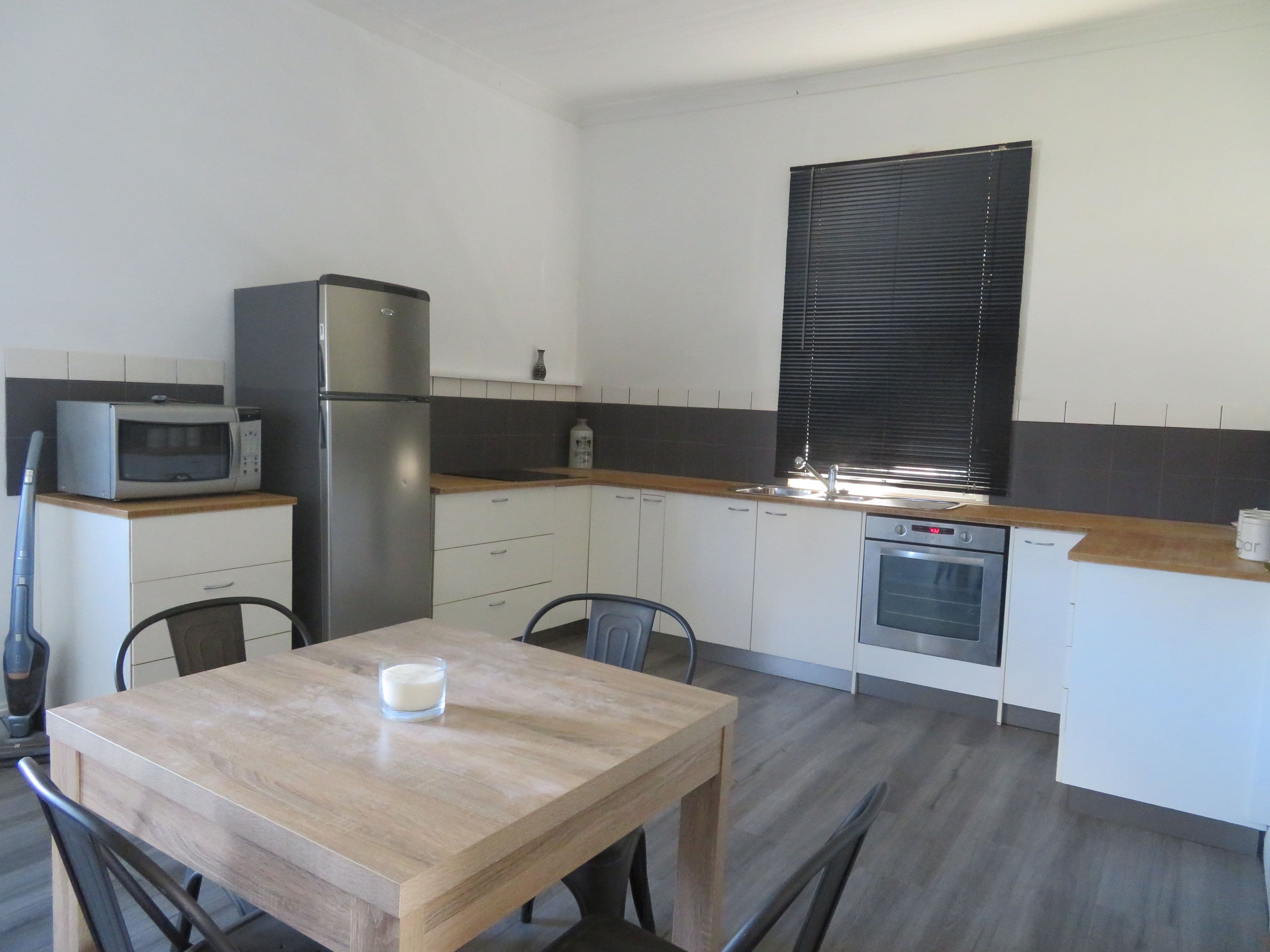 21 Tom Street, Gundagai NSW 2722, Gundagai - Thumbnail 2