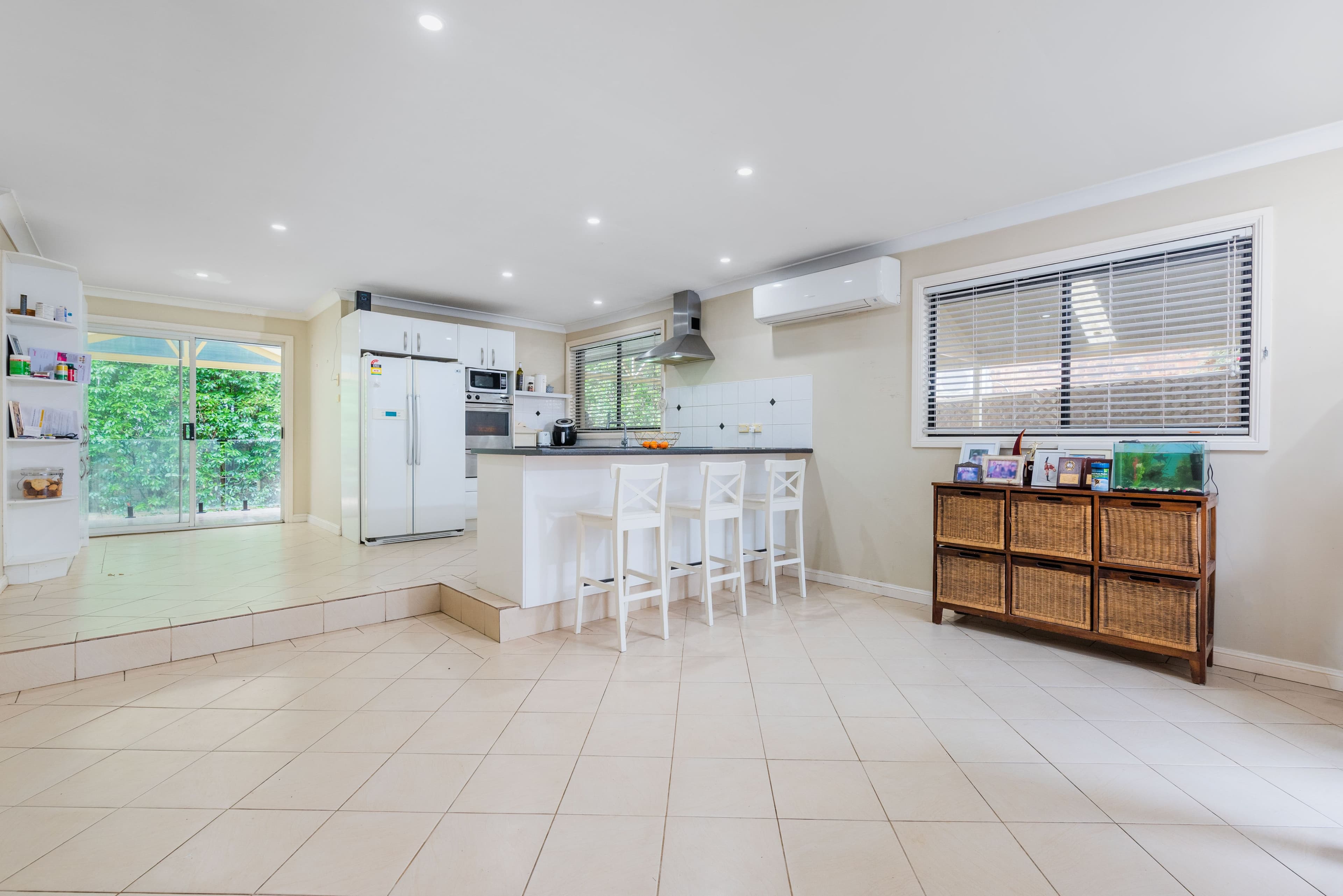 17 Benalla Avenue, Kellyville NSW 2155, Kellyville - Thumbnail 3