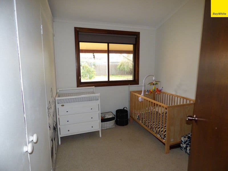 7 Chelsea Crescent, Forbes - Thumbnail 8