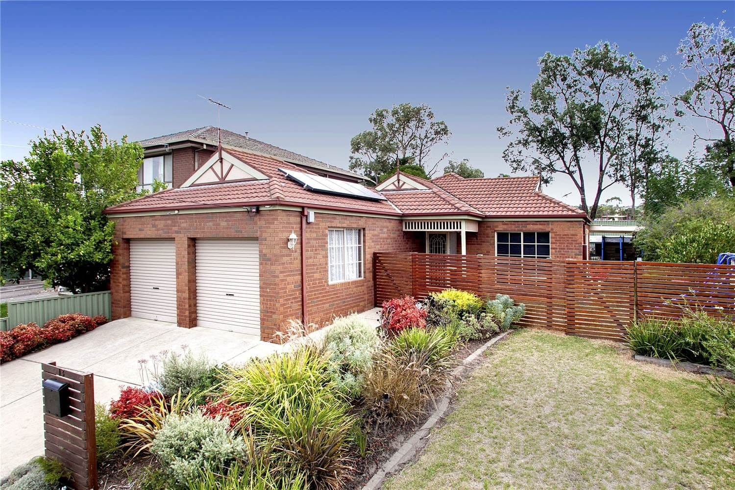 13 Hedgeley Road, BELL PARK VIC 3215, Bell Park - Thumbnail 2