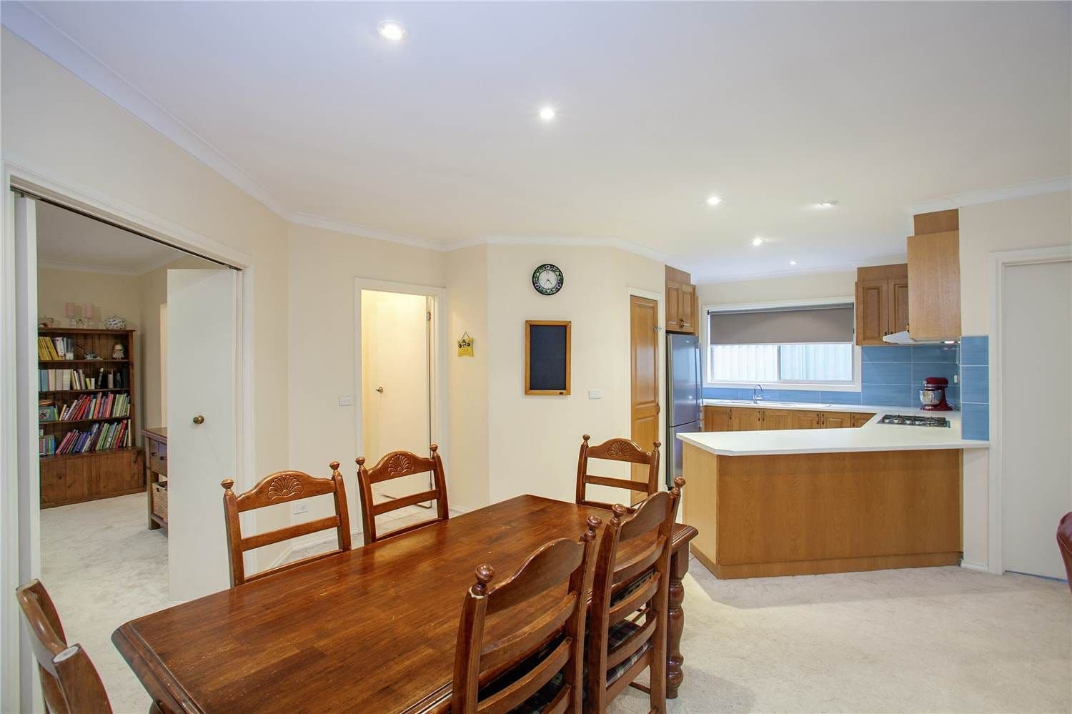 13 Hedgeley Road, BELL PARK VIC 3215, Bell Park - Thumbnail 6
