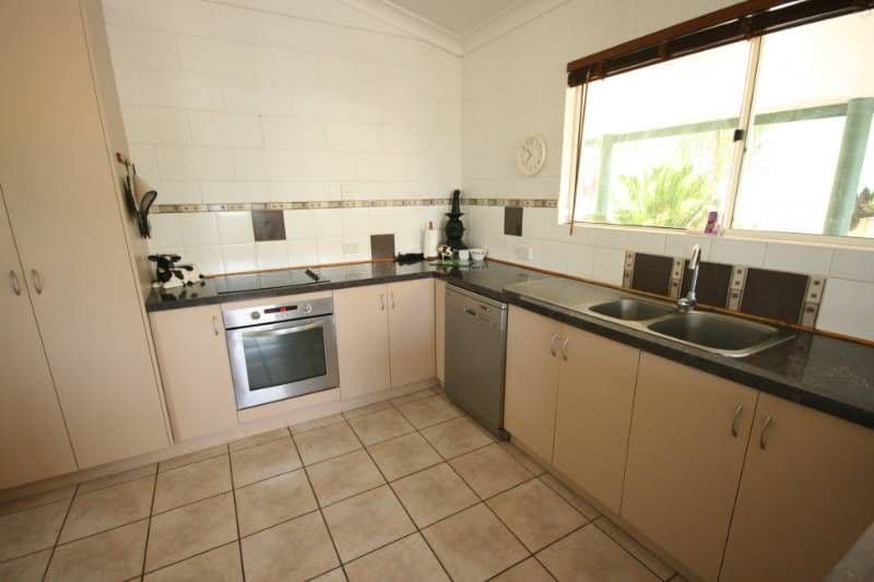 169 Bella Road, SARINA QLD 4737, Sarina - Thumbnail 3