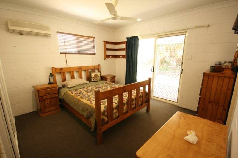 169 Bella Road, SARINA QLD 4737, Sarina - Thumbnail 6