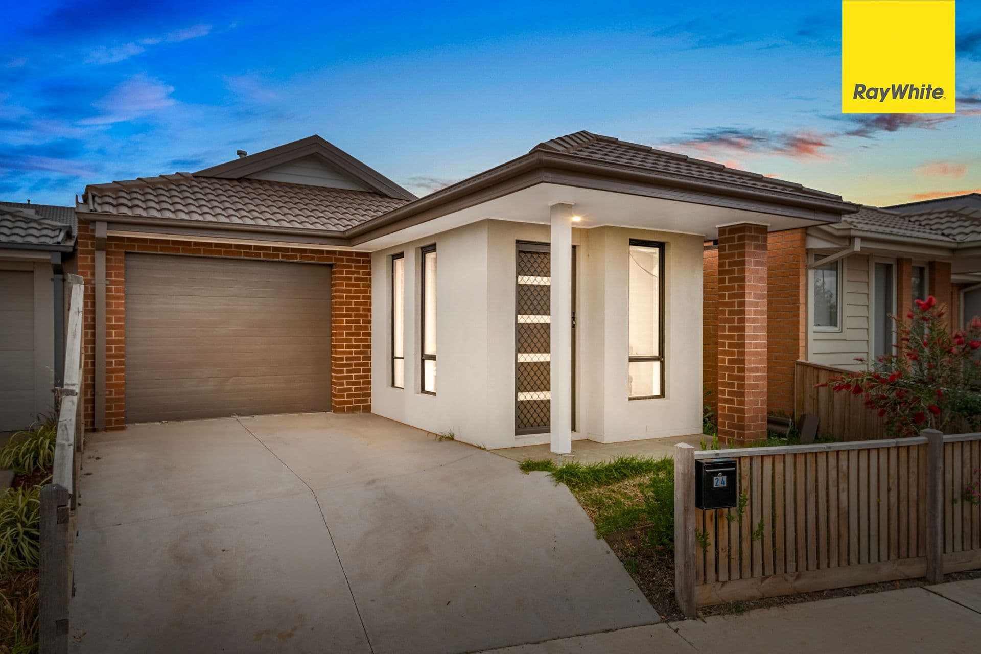 24 Viola Drive, Rockbank VIC 3335, Rockbank - Thumbnail 2