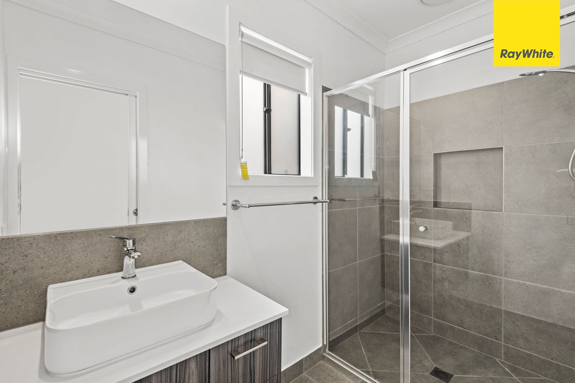 24 Viola Drive, Rockbank VIC 3335, Rockbank - Thumbnail 8