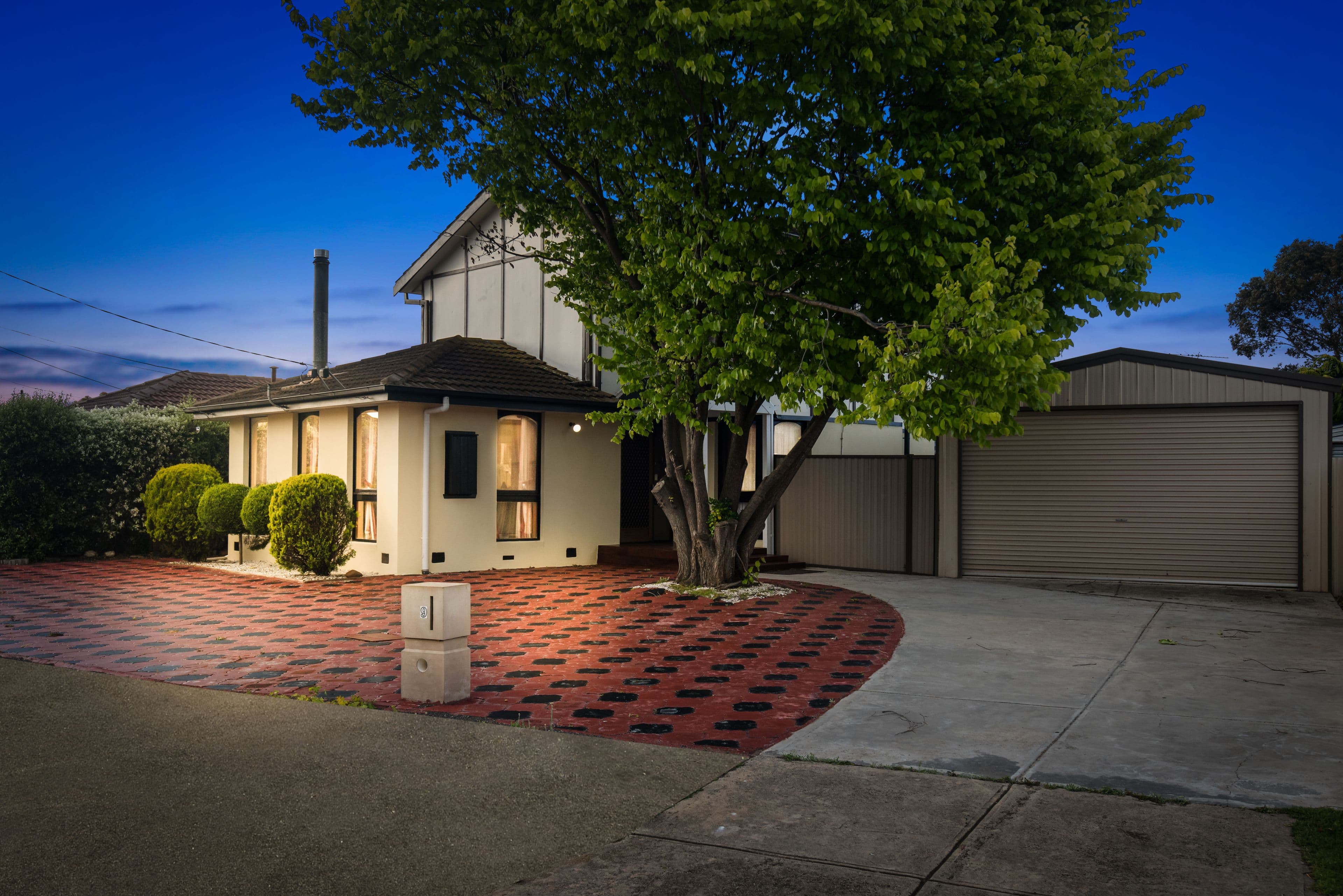 9 Torrens Street, Werribee VIC 3030, Werribee - Thumbnail 2