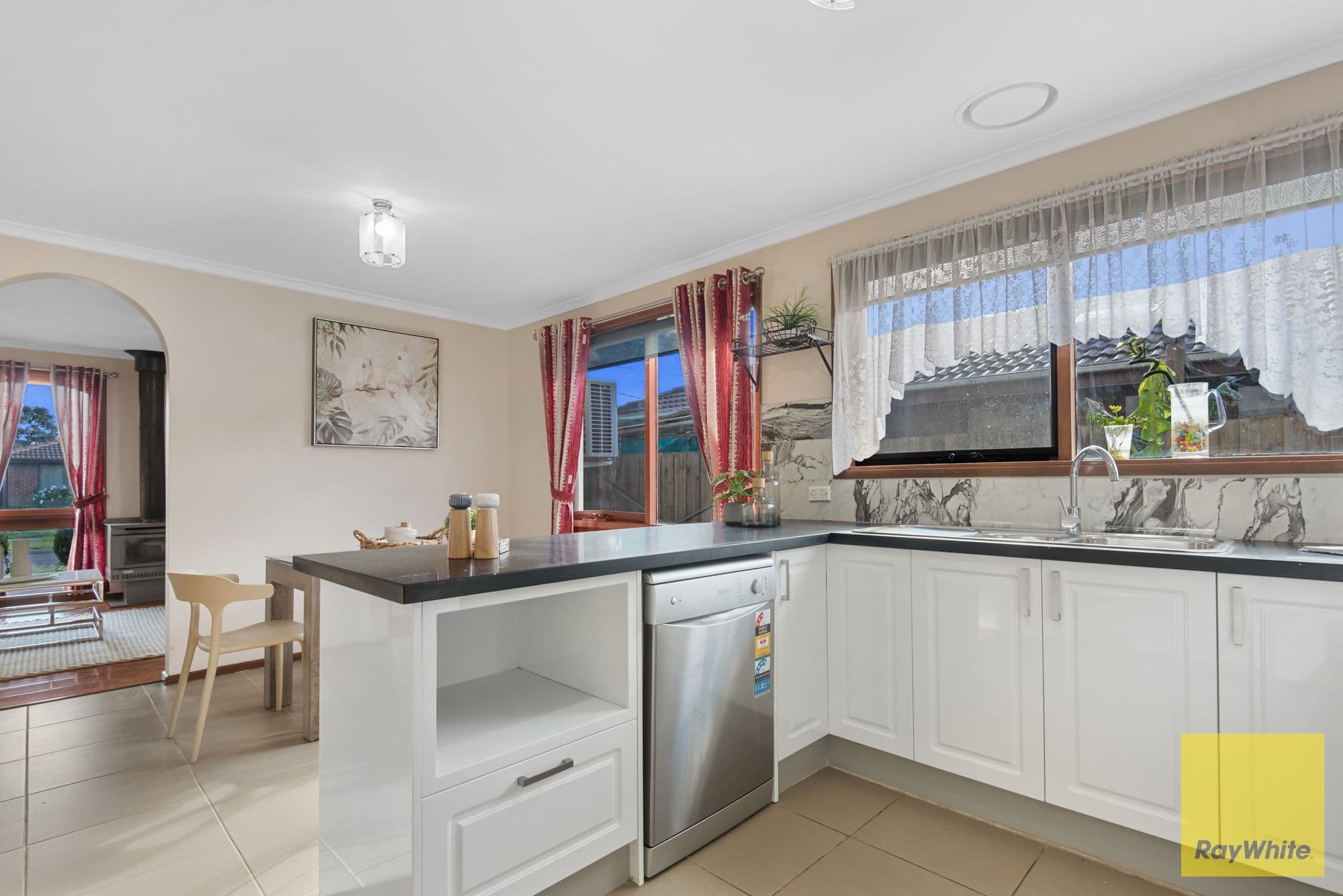 9 Torrens Street, Werribee VIC 3030, Werribee - Thumbnail 8