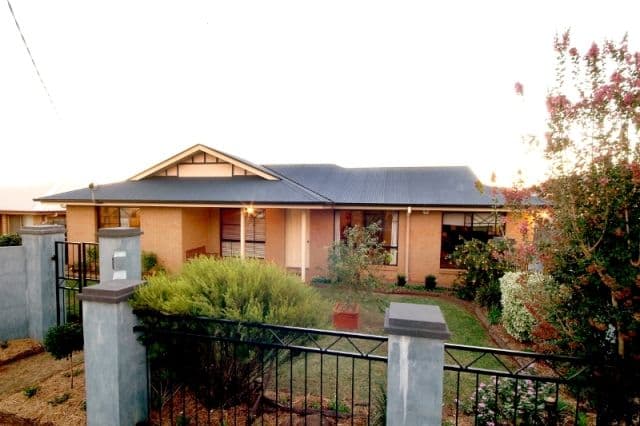 305  Greenwattle Street, WILSONTON QLD 4350, Wilsonton - Thumbnail 2