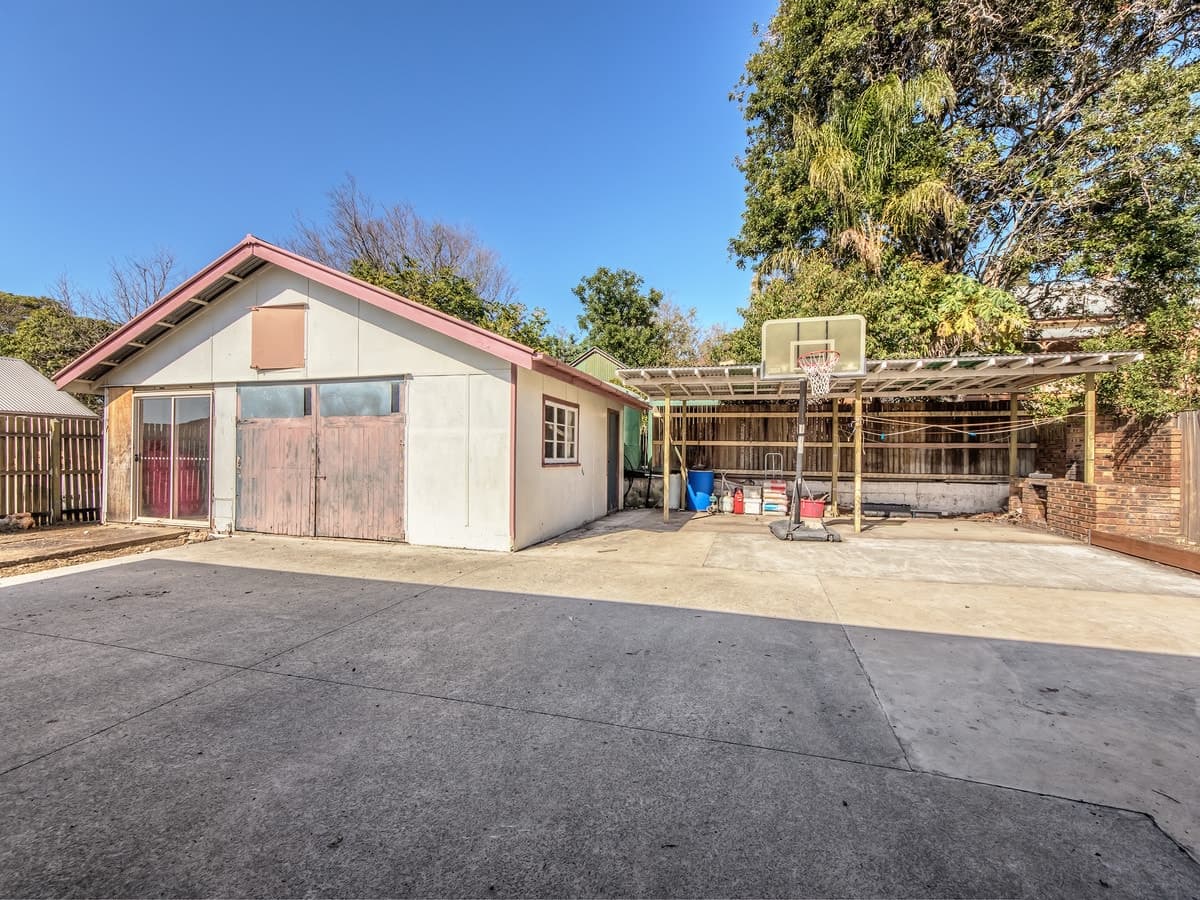 9 Brisbane Road, Newtown QLD 4305, Newtown - Thumbnail 3