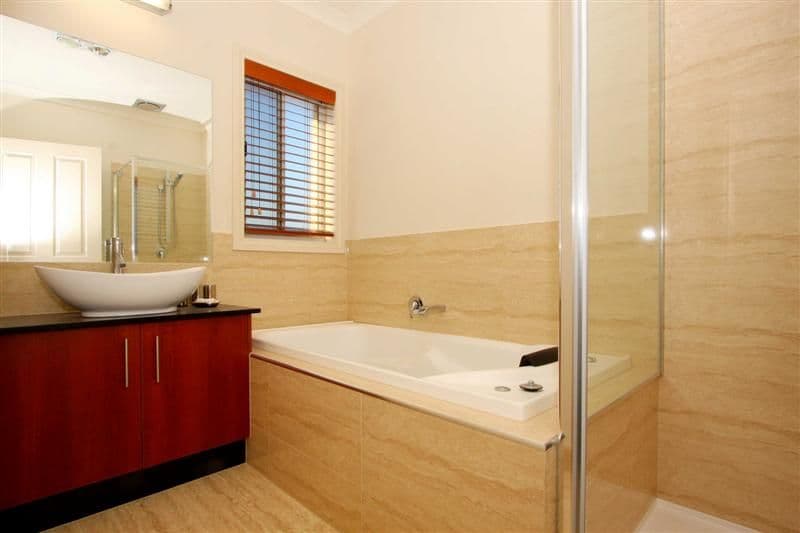 22 Domain Drive, HILLSIDE VIC 3037, Hillside - Thumbnail 3