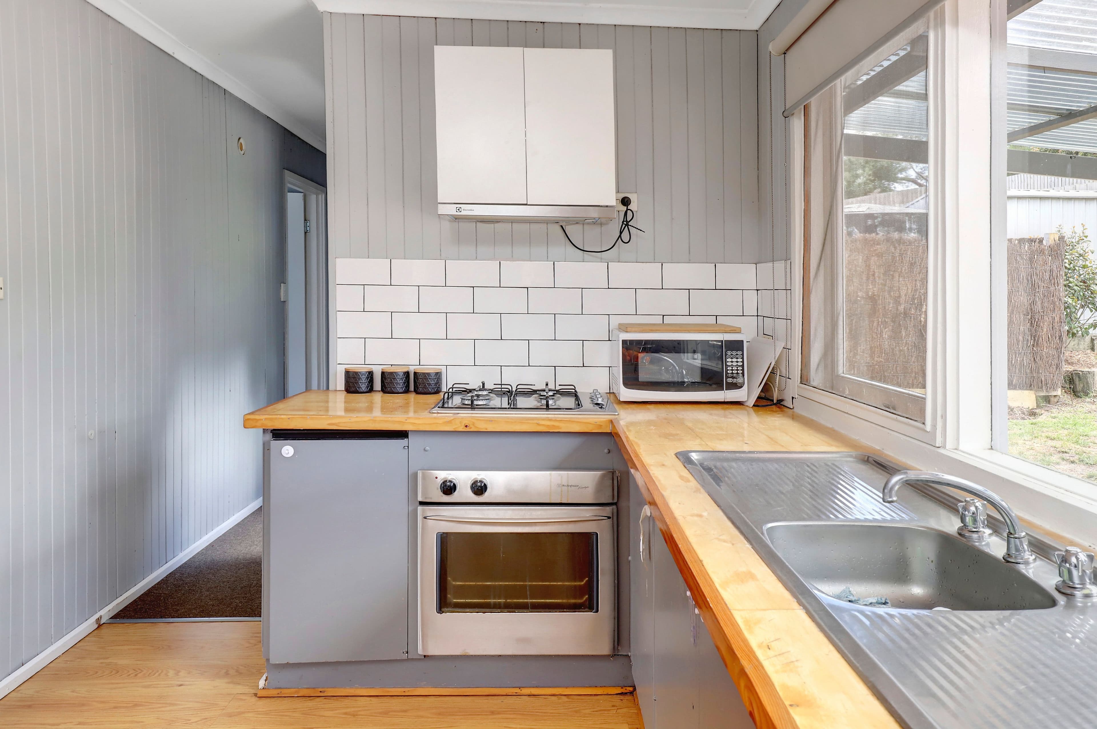 20 Fenton Avenue, Rosebud VIC 3939, Rosebud - Thumbnail 4