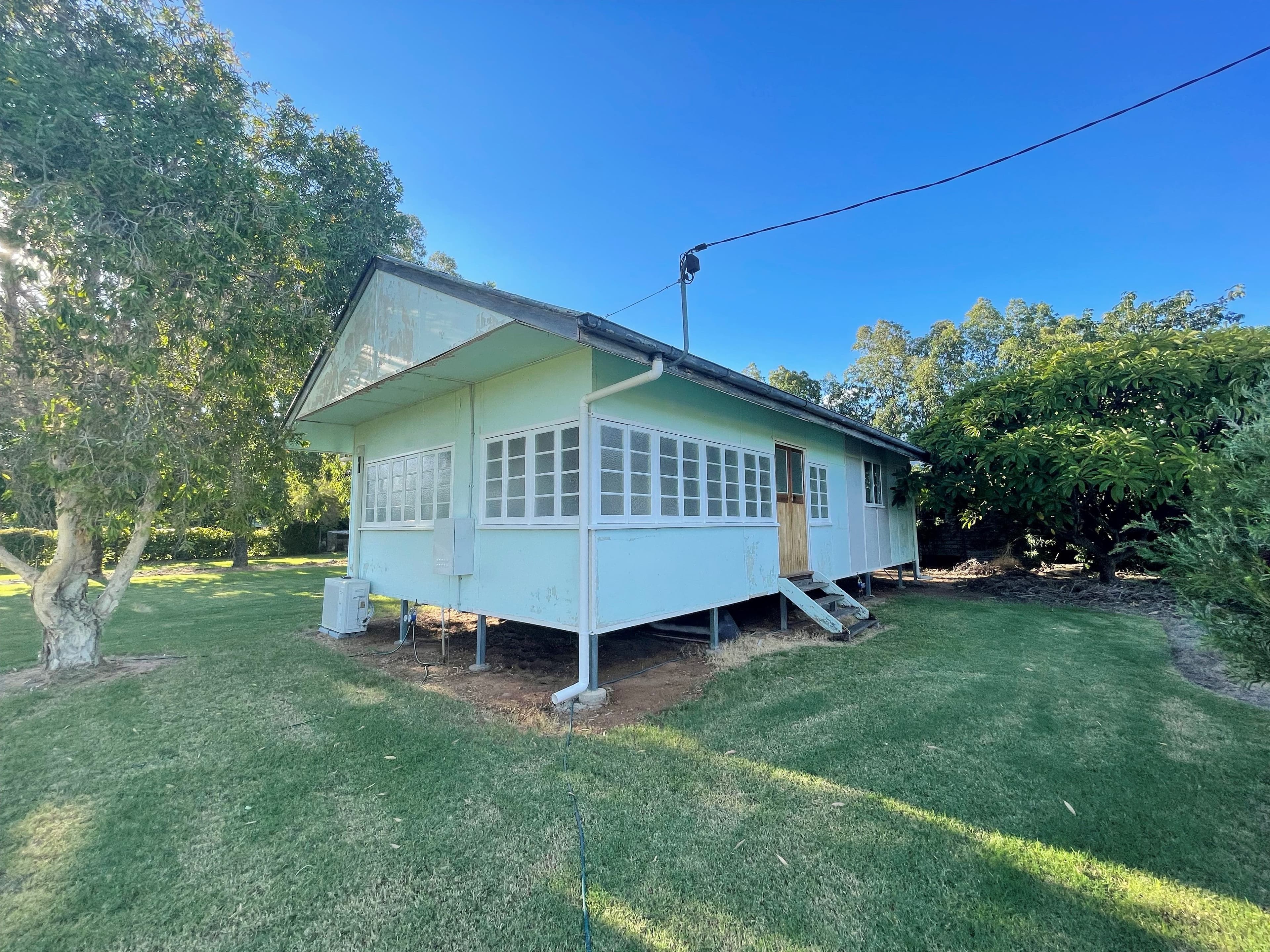24-26 Willow Street, Barcaldine QLD 4725, Barcaldine - Image 1