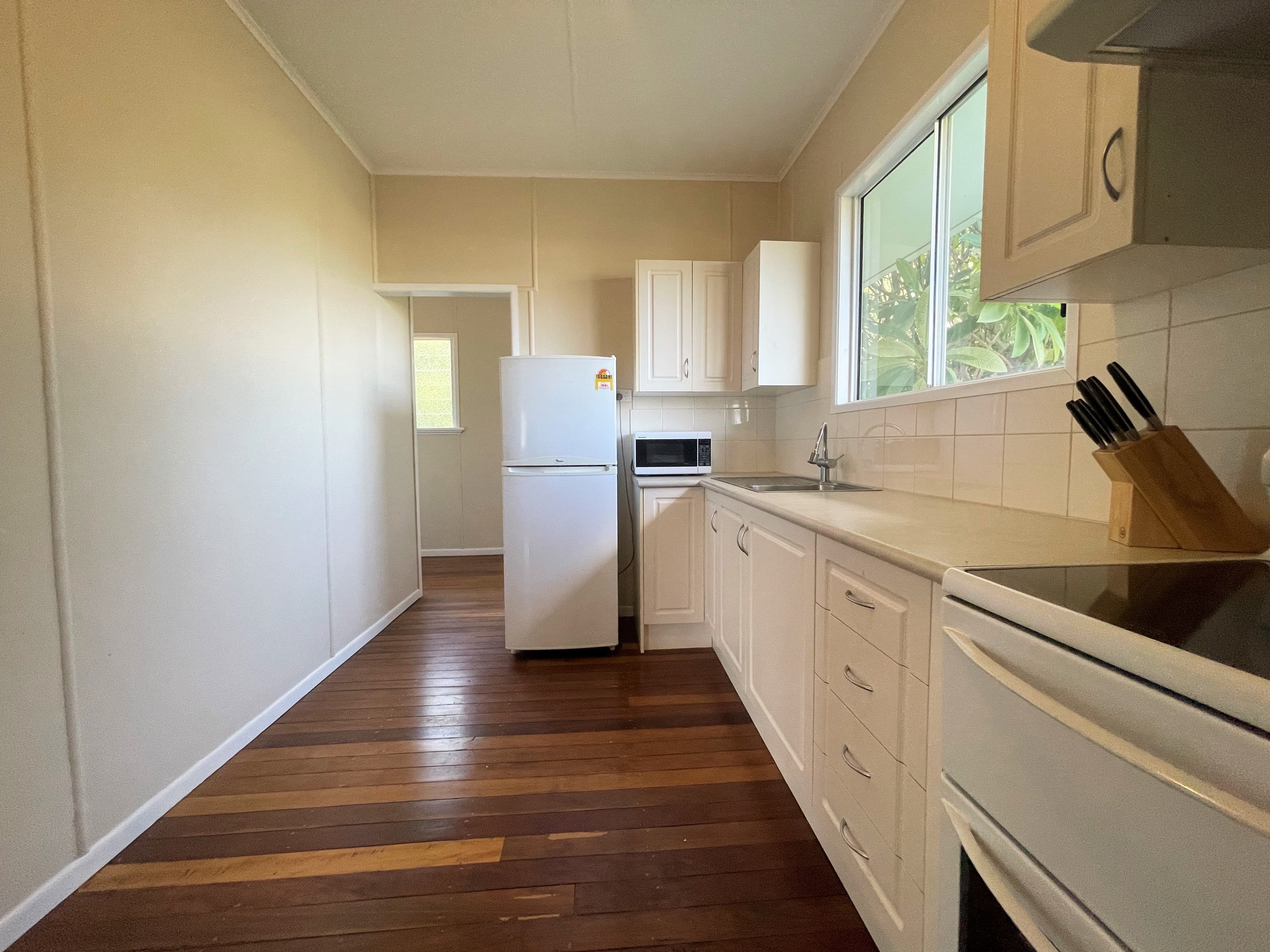 24-26 Willow Street, Barcaldine QLD 4725, Barcaldine - Thumbnail 6