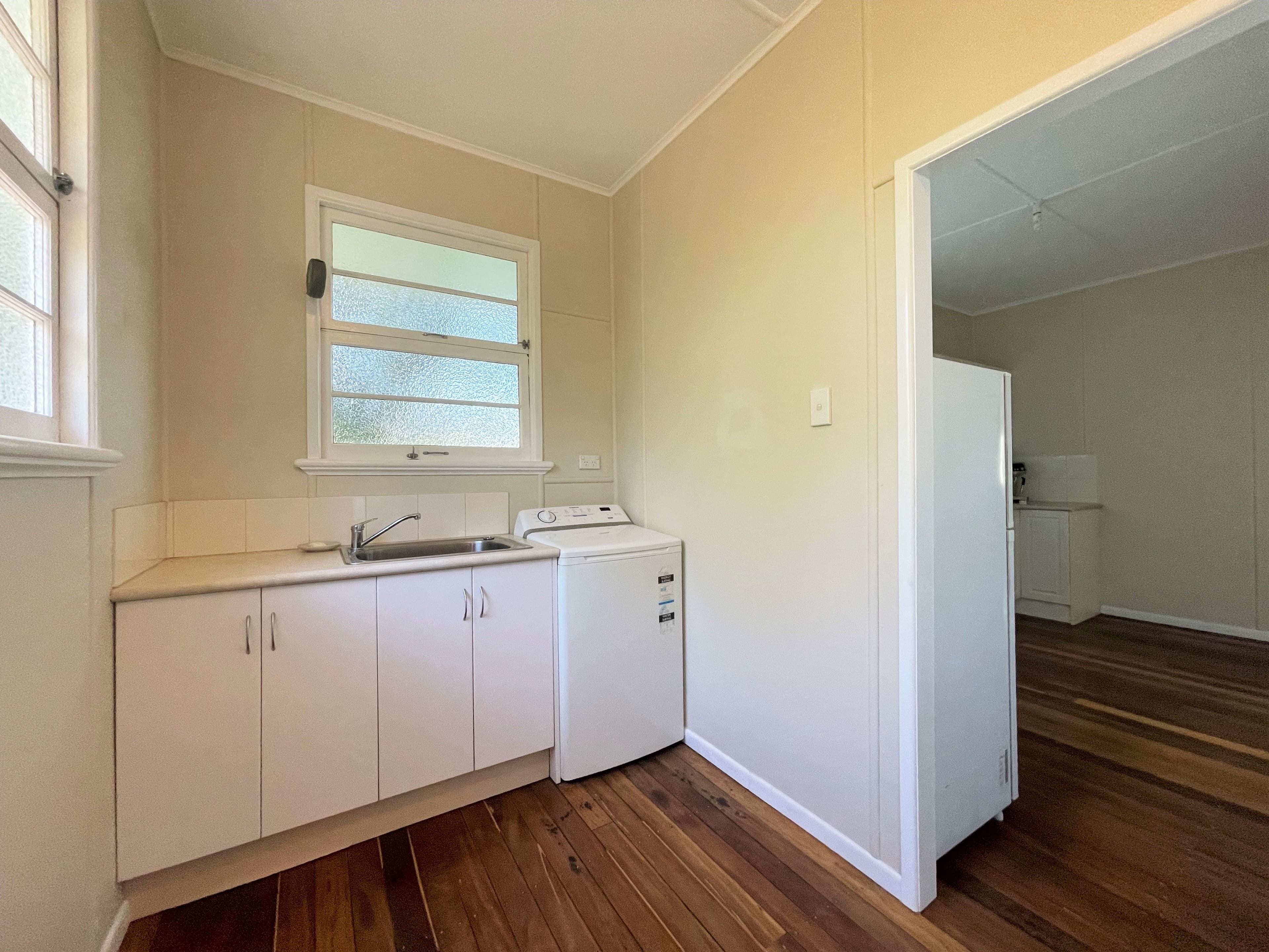 24-26 Willow Street, Barcaldine QLD 4725, Barcaldine - Thumbnail 7