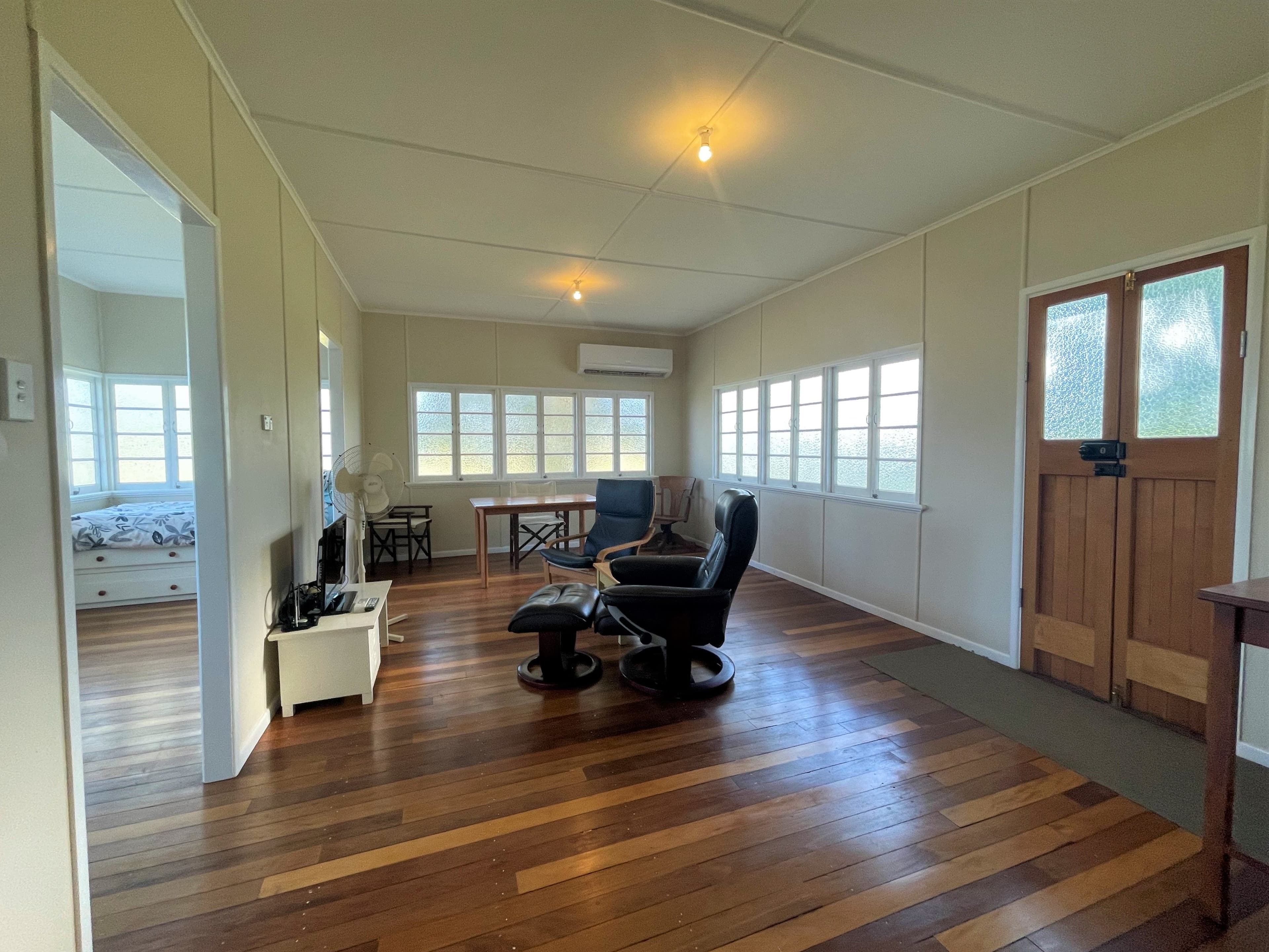 24-26 Willow Street, Barcaldine QLD 4725, Barcaldine - Thumbnail 8