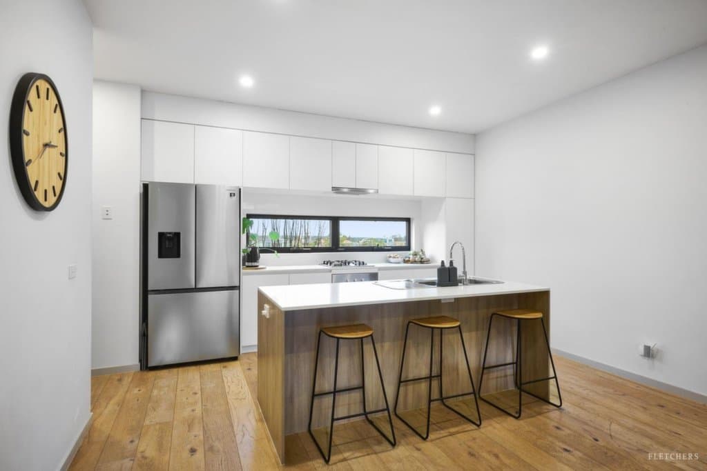 18/37 William Street, Ringwood - Thumbnail 3