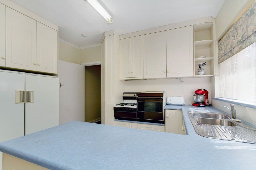 5 Franklin Avenue, BEDFORD PARK SA 5042, Bedford Park - Thumbnail 2
