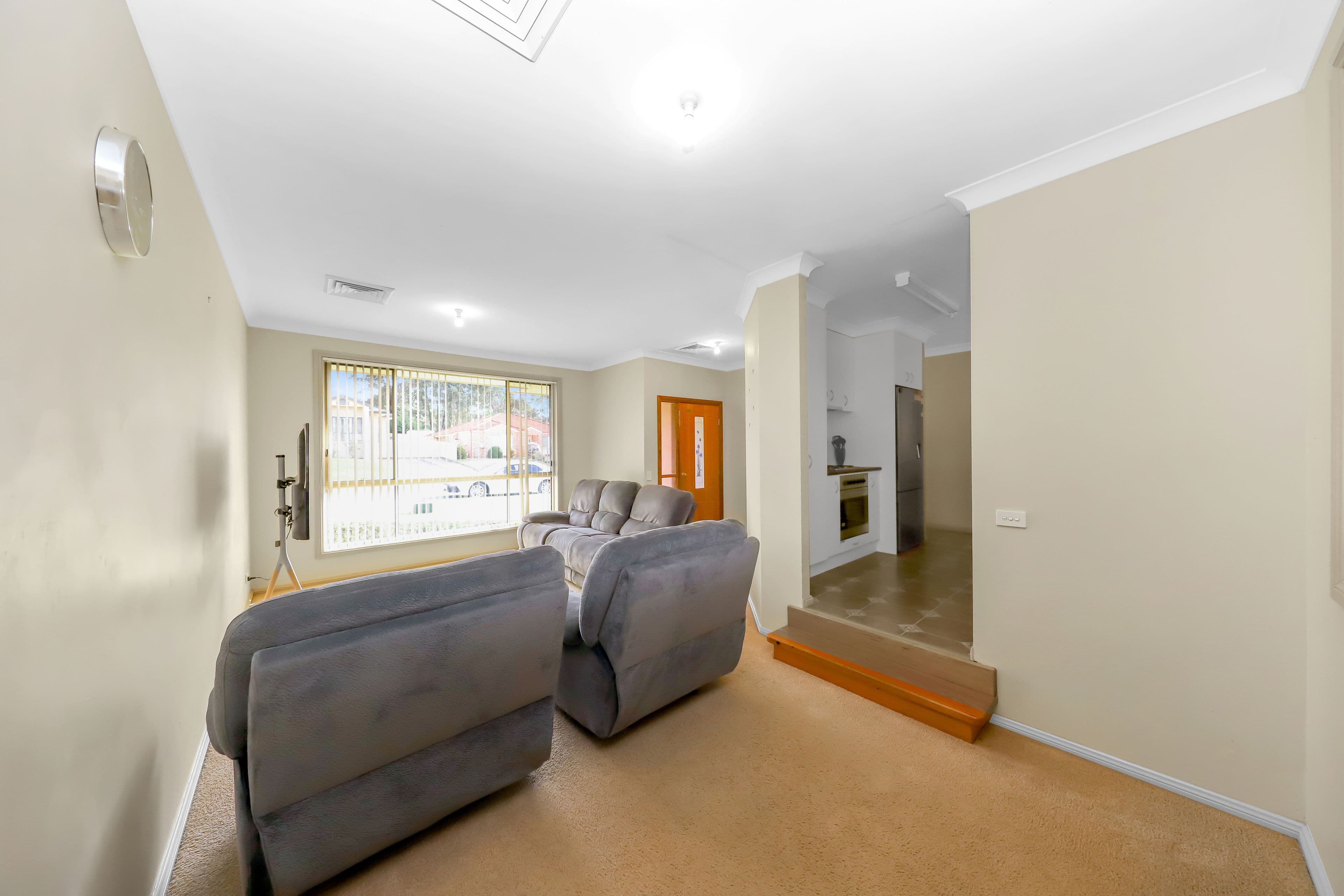 4 Harris Street, Tumut NSW 2720, Tumut - Thumbnail 2