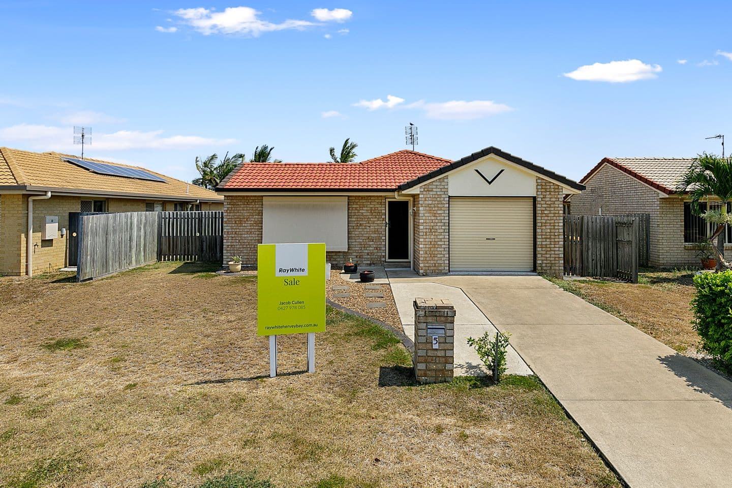 5 Dory Drive, Point Vernon QLD 4655, Point Vernon - Image 1