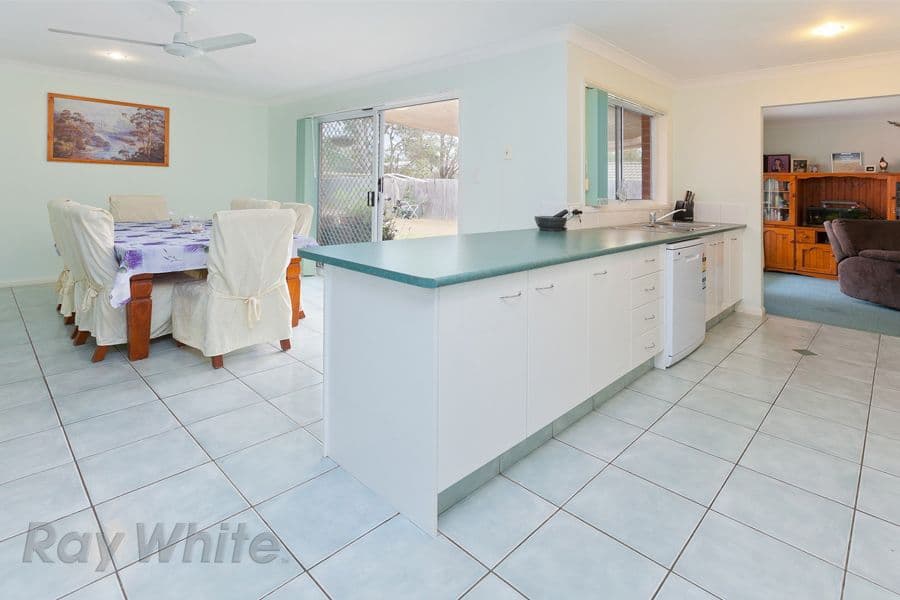 11 Scenic Crescent, SPRINGFIELD QLD 4300, Springfield - Thumbnail 2