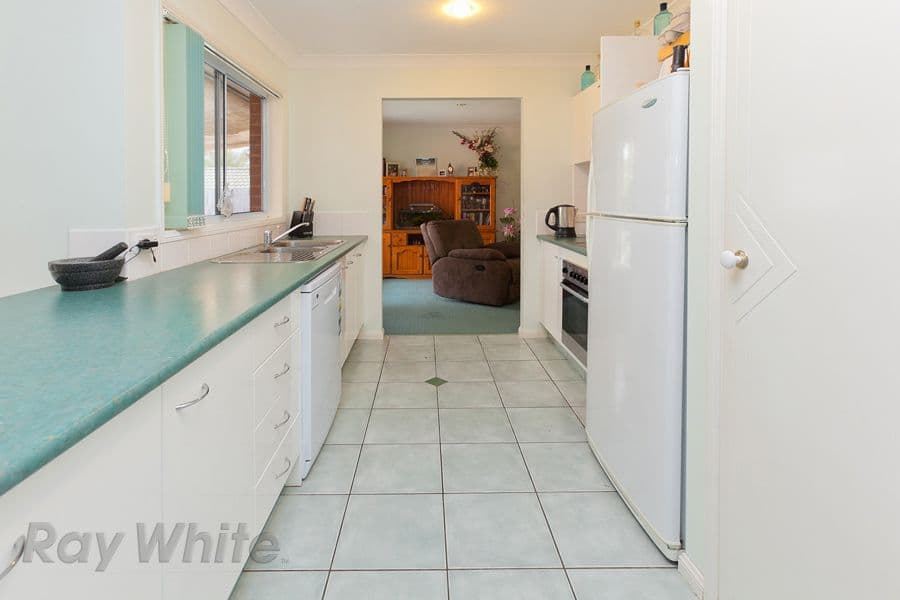 11 Scenic Crescent, SPRINGFIELD QLD 4300, Springfield - Thumbnail 5