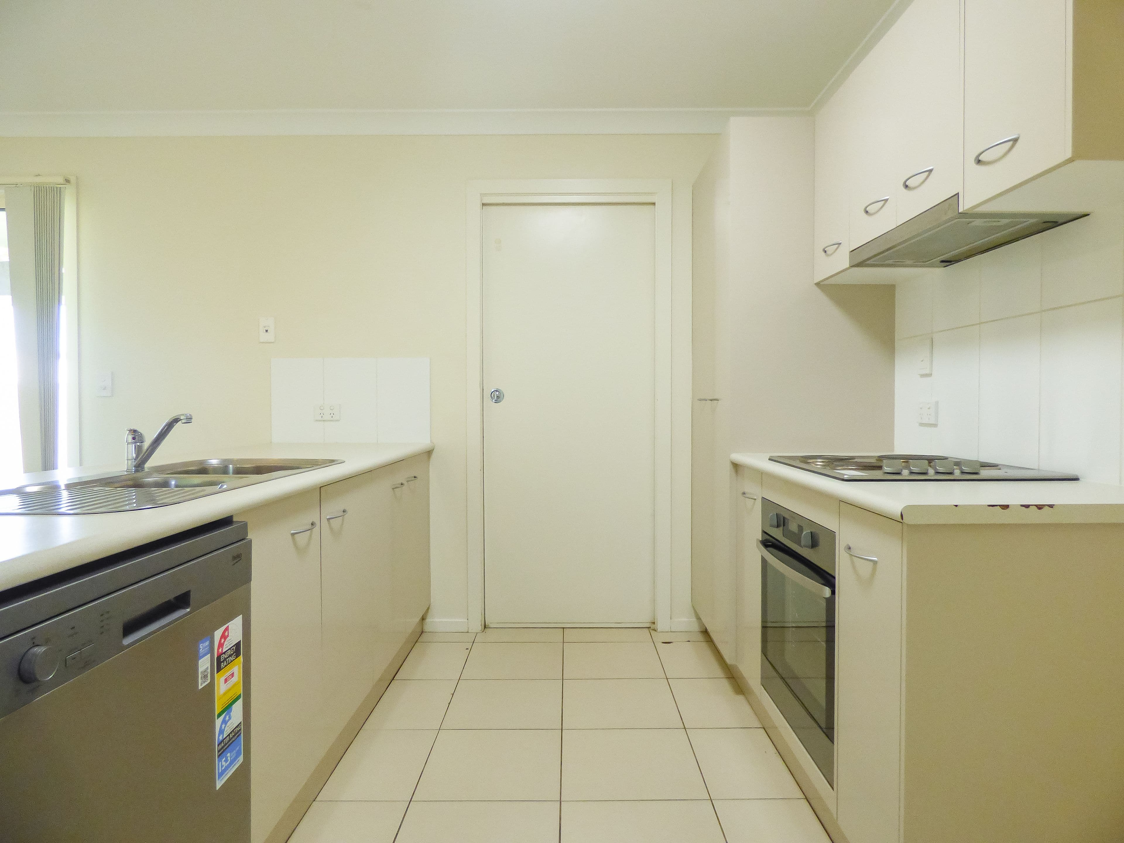 43 Howard Street, Roma QLD 4455, Roma - Thumbnail 7