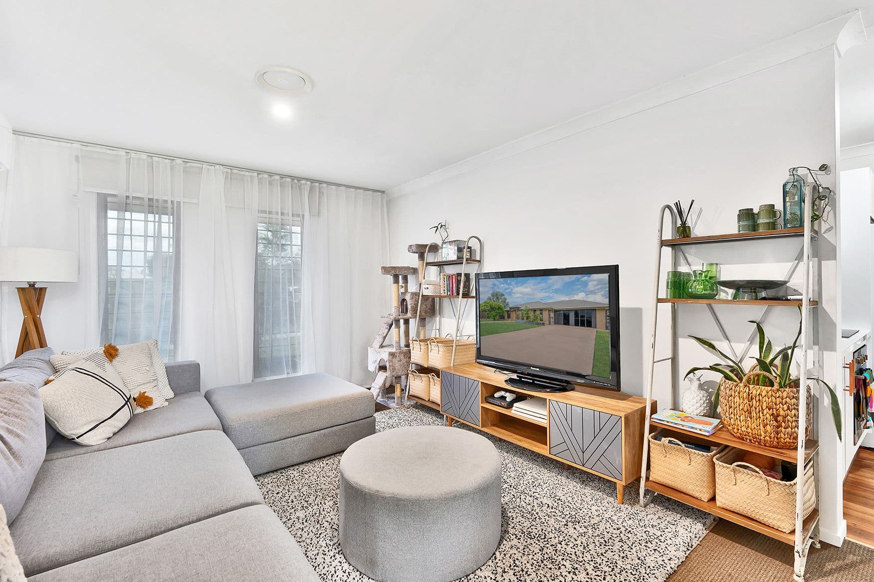 4 Rogers Street, Emerald QLD 4720, Emerald - Thumbnail 7