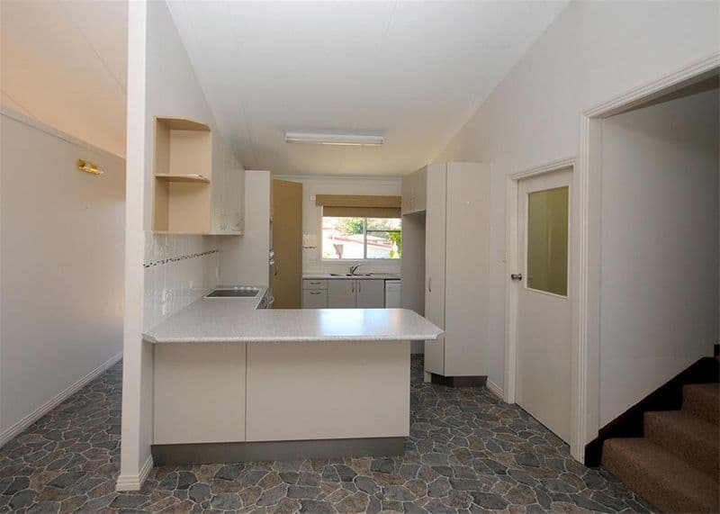 44  Hythe Street, PIALBA QLD 4655, Pialba - Thumbnail 4