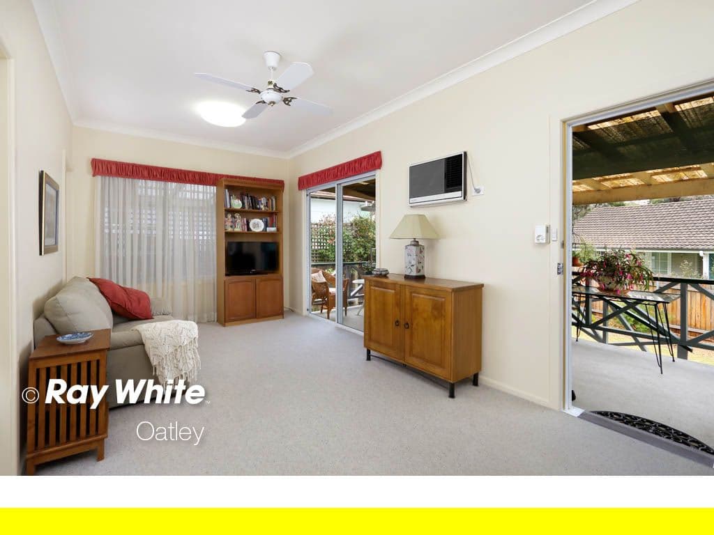 16 Wattle Street, PEAKHURST NSW 2210, Peakhurst - Thumbnail 3