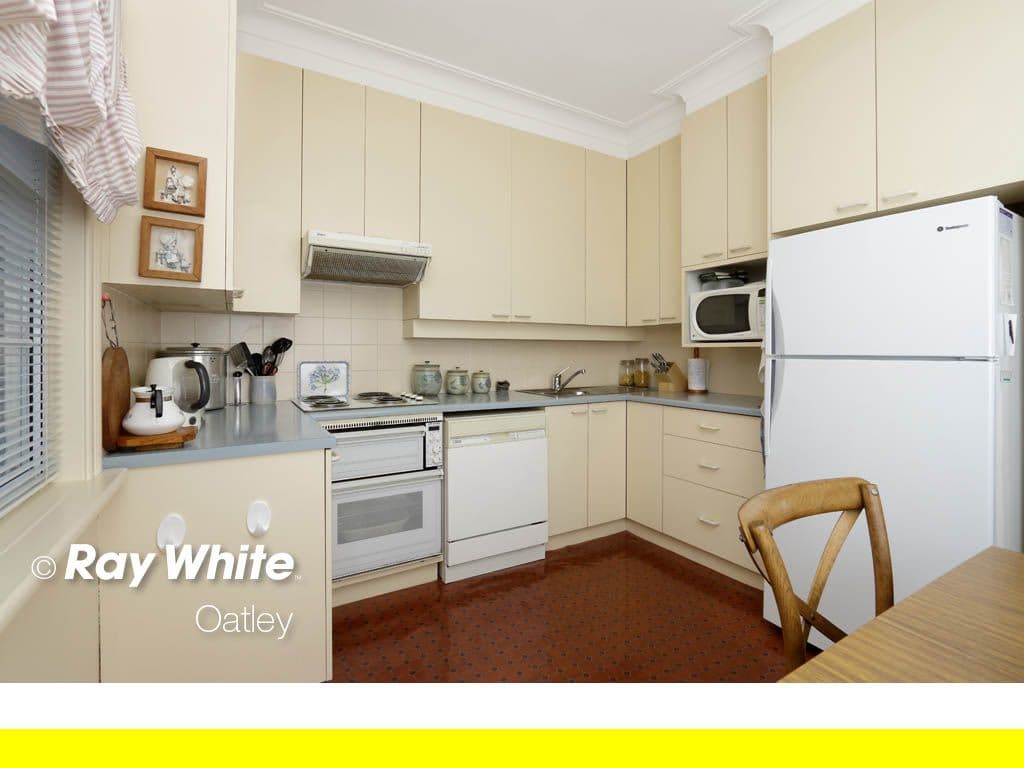 16 Wattle Street, PEAKHURST NSW 2210, Peakhurst - Thumbnail 5
