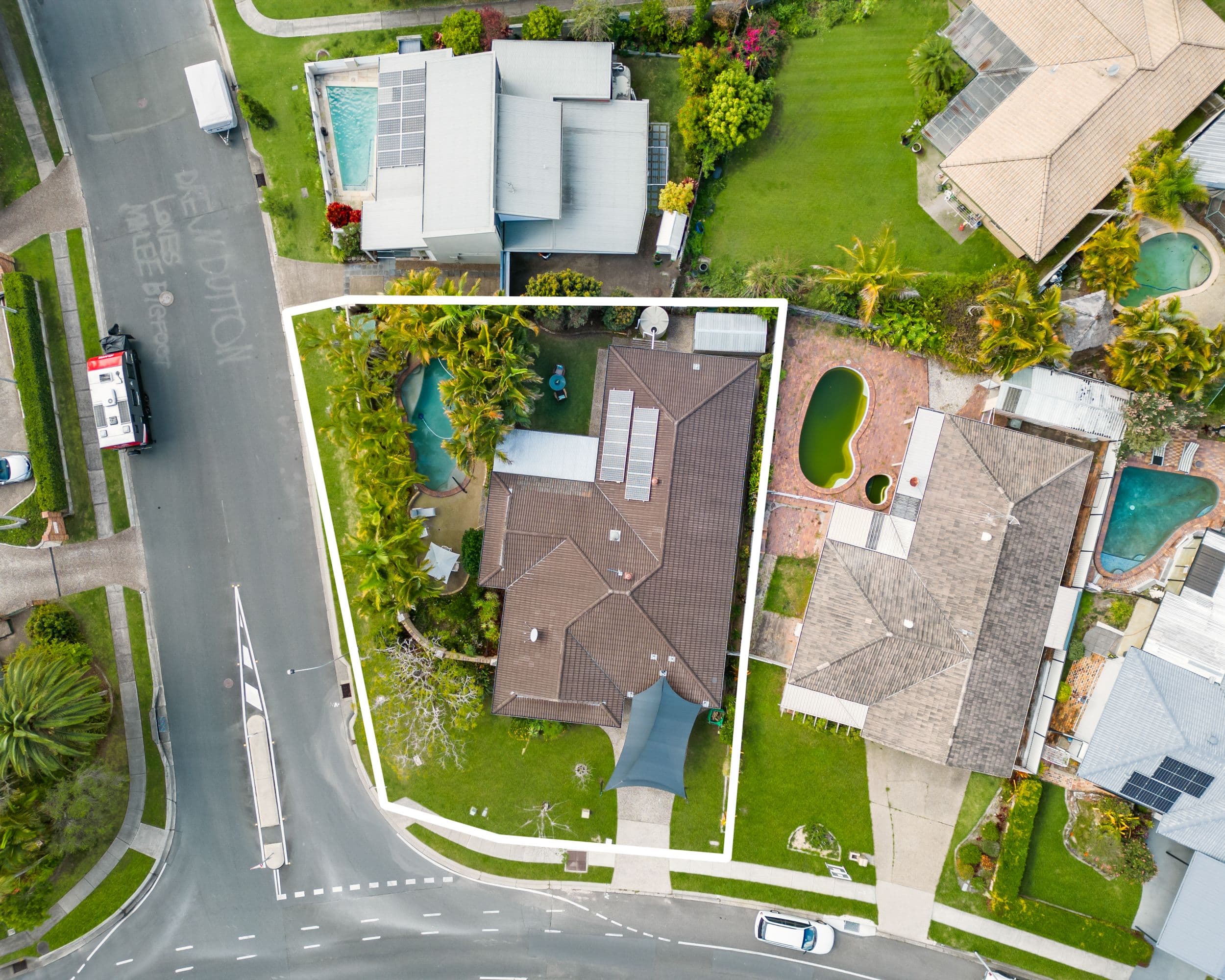 89 Bienvenue Drive, Currumbin Waters QLD 4223, Currumbin Waters - Thumbnail 2