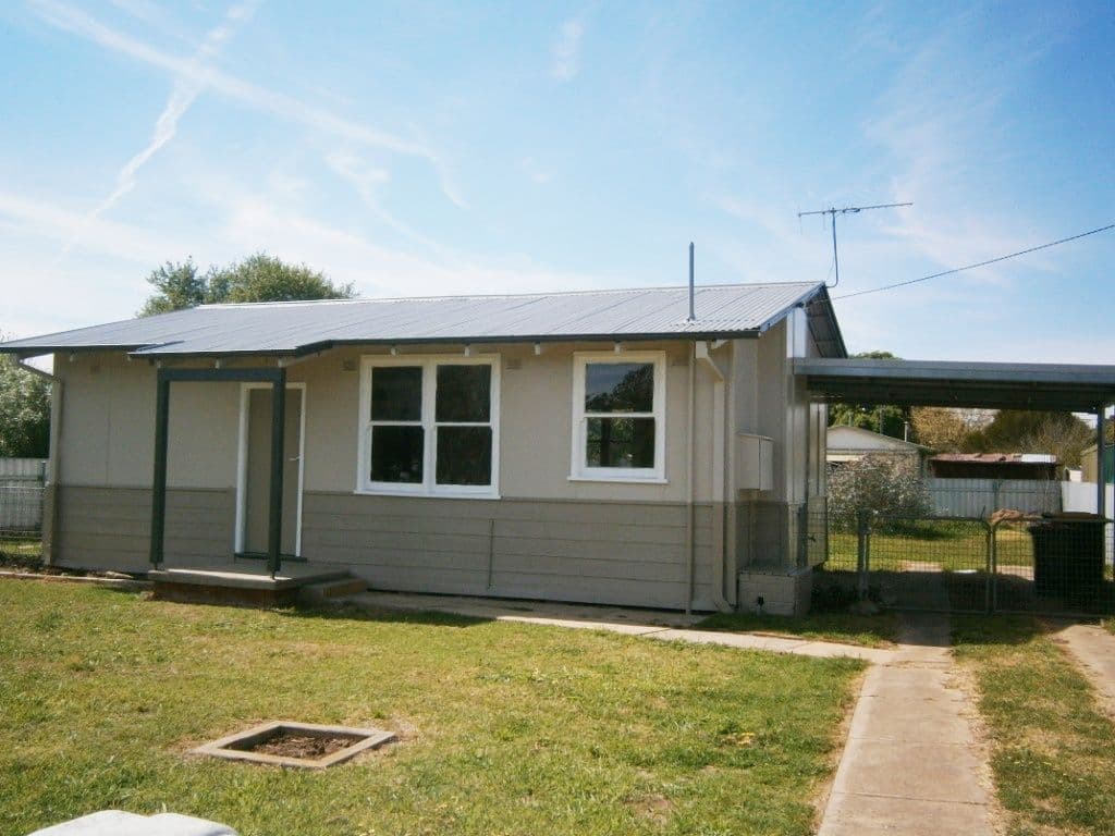26 Harley Avenue, COOTAMUNDRA NSW 2590, Cootamundra - Image 1