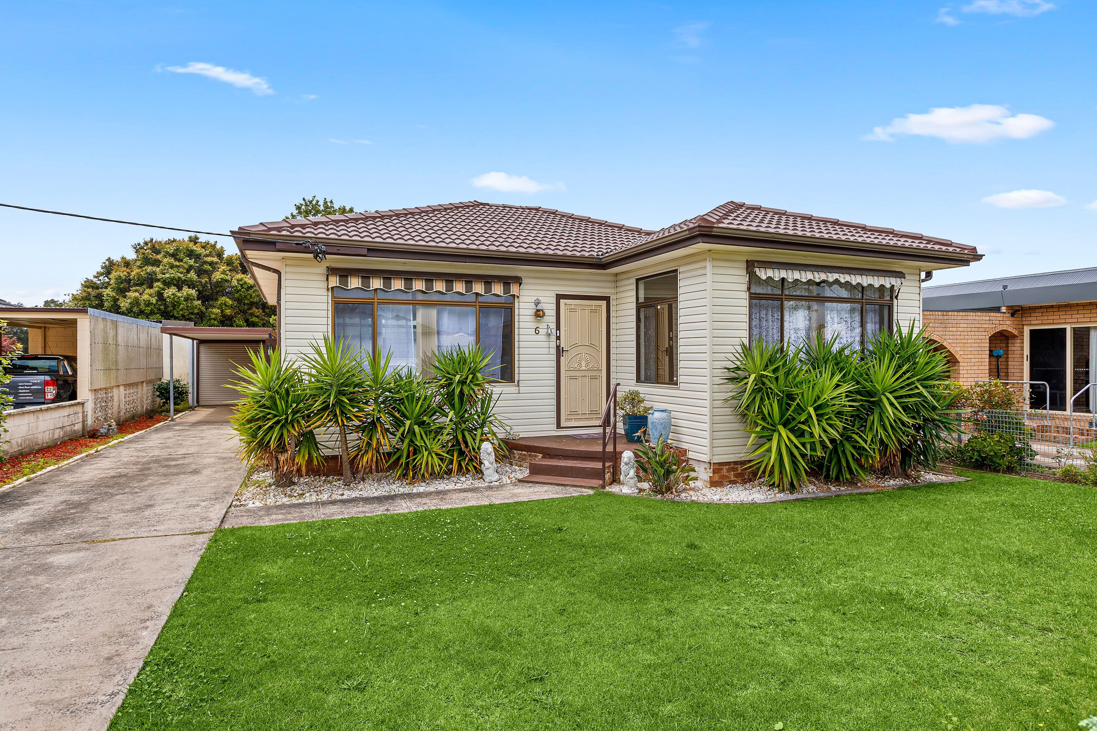 6 Joan Avenue, Warilla NSW 2528, Warilla - Image 1