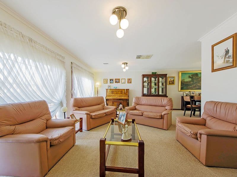 6 Elmes Court, HOPPERS CROSSING VIC 3029, Hoppers Crossing - Thumbnail 5