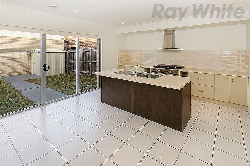 5 Durer Walk, Mernda VIC 3754, Mernda - Thumbnail 2
