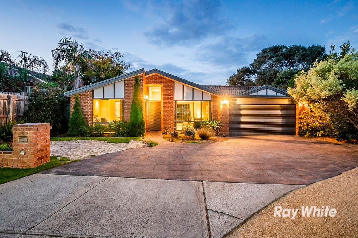 8 Ivy Court, Cranbourne North VIC 3977, Cranbourne North - Image 1