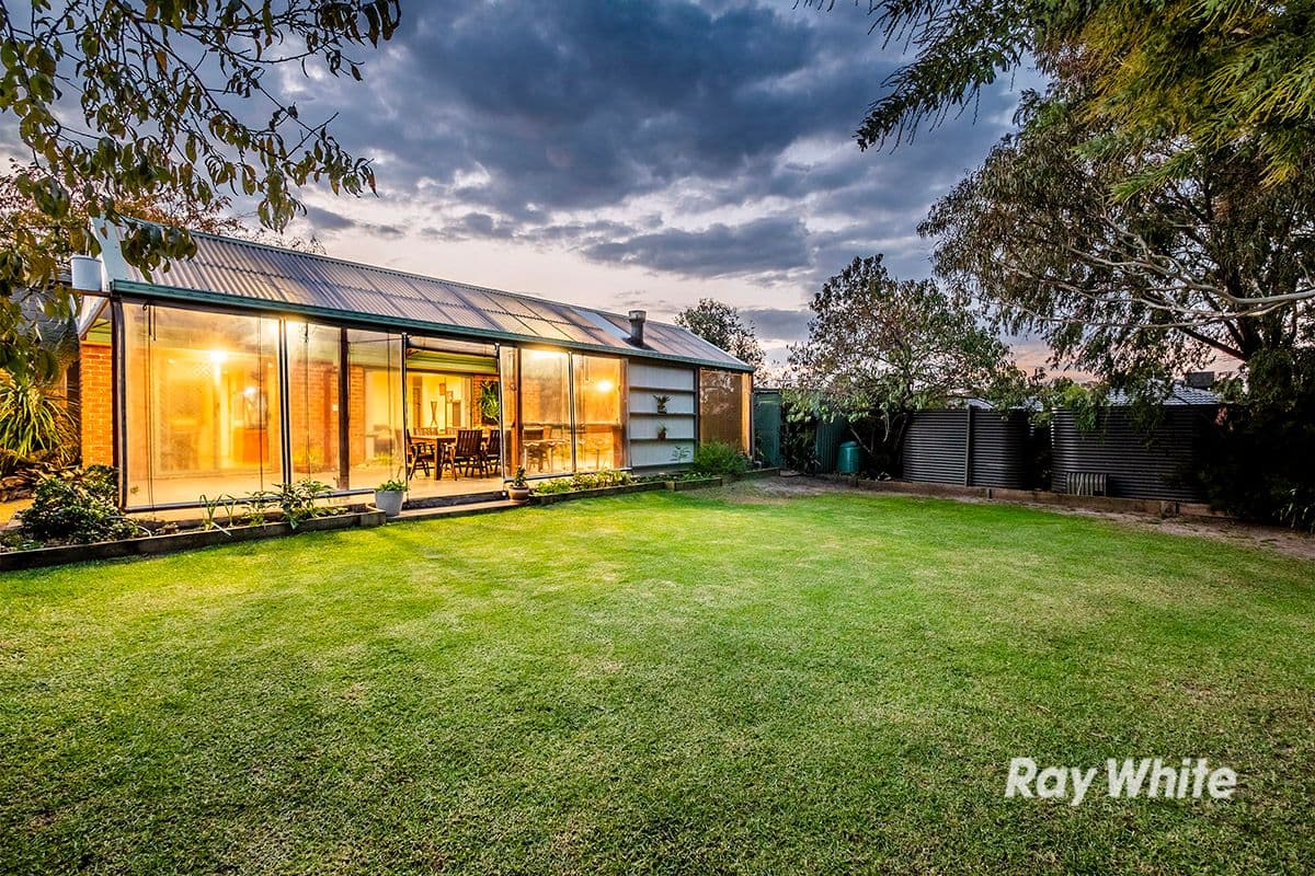 8 Ivy Court, Cranbourne North VIC 3977, Cranbourne North - Thumbnail 7