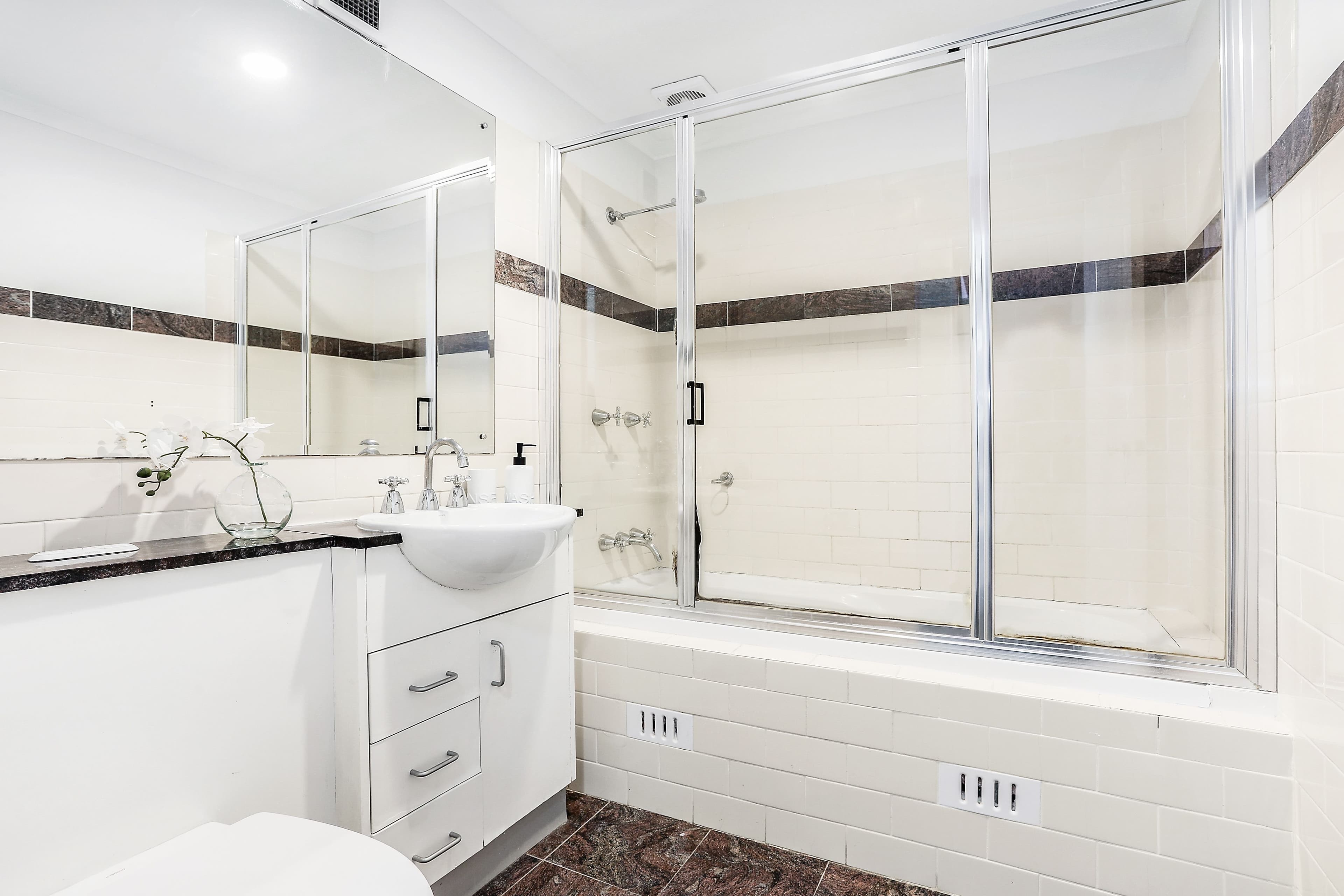 27 Neuville Court, Wynn Vale SA 5127, Wynn Vale - Thumbnail 7