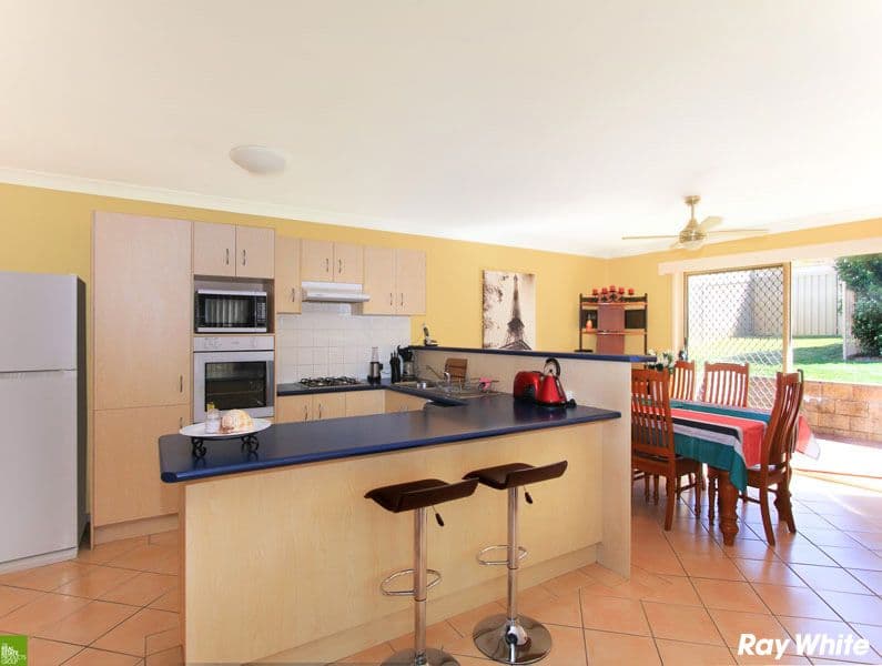 49 Campaspe Circuit, Albion Park - Thumbnail 2